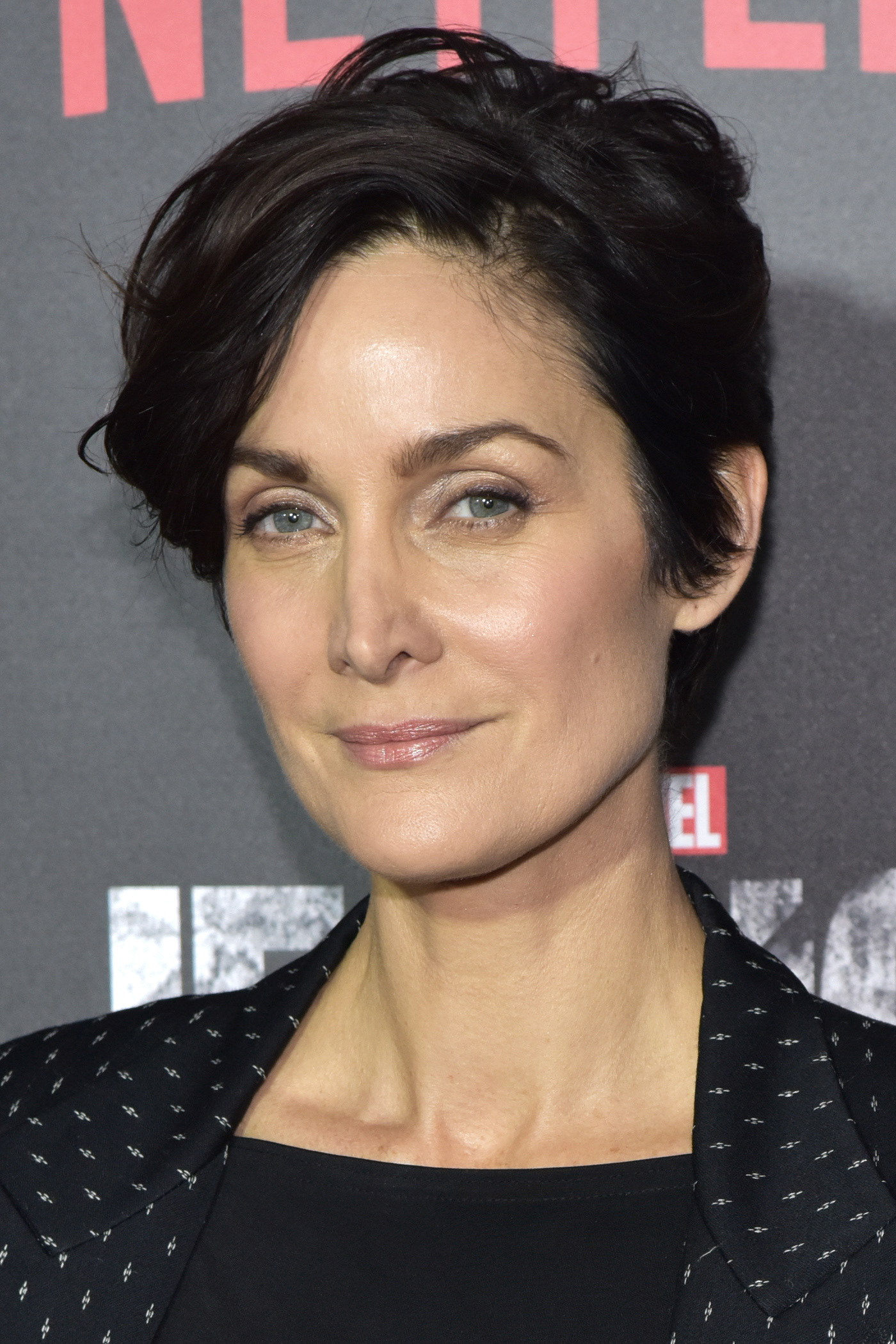 Carrie-Anne Moss