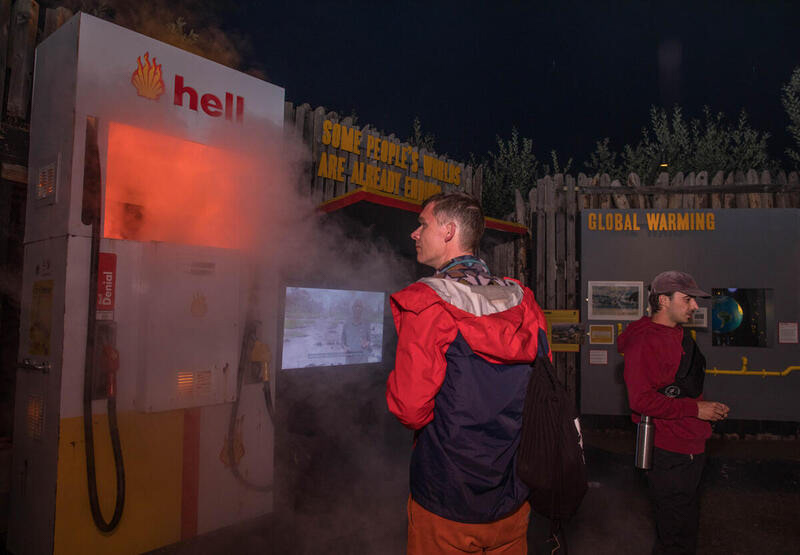 © Elizabeth Dalziel / Greenpeace