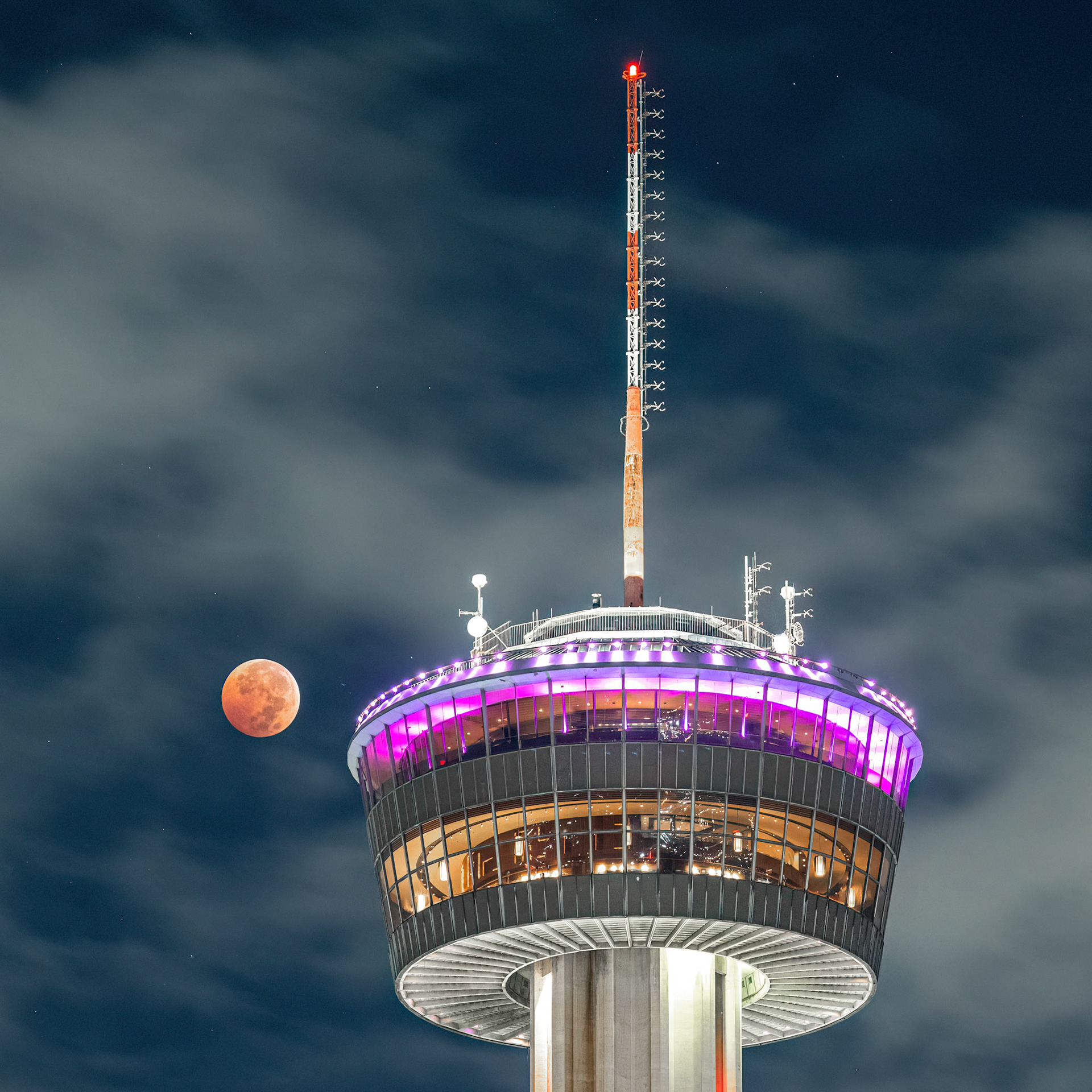 Lunar Eclipse left and Tower of the Americas November 2022