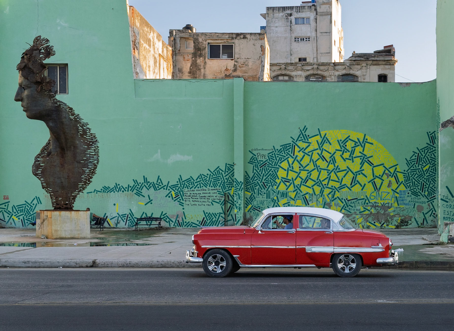 Rafael San Juan's monumental sculpture 'Primavera'