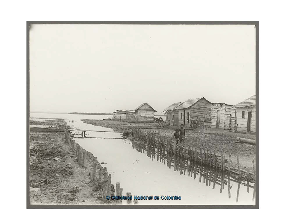 Primeras construcciones sobre la ciénaga. Cartagena, Colombia. (s.f.). Biblioteca Nacional