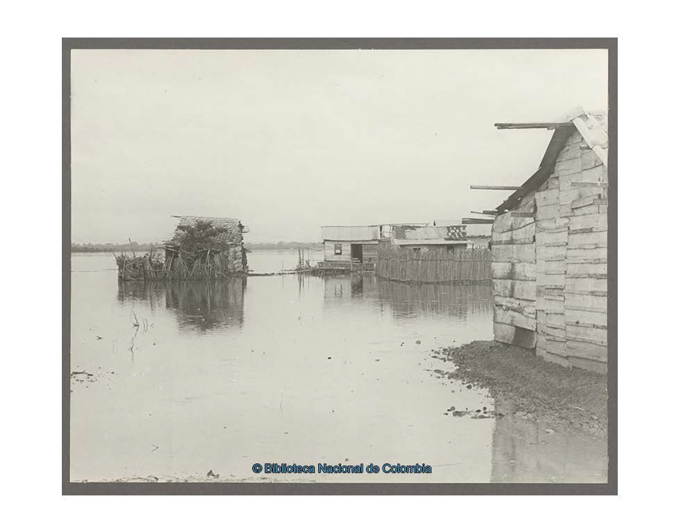 Primeras construcciones sobre la ciénaga. Cartagena, Colombia. (s.f.). Biblioteca Nacional