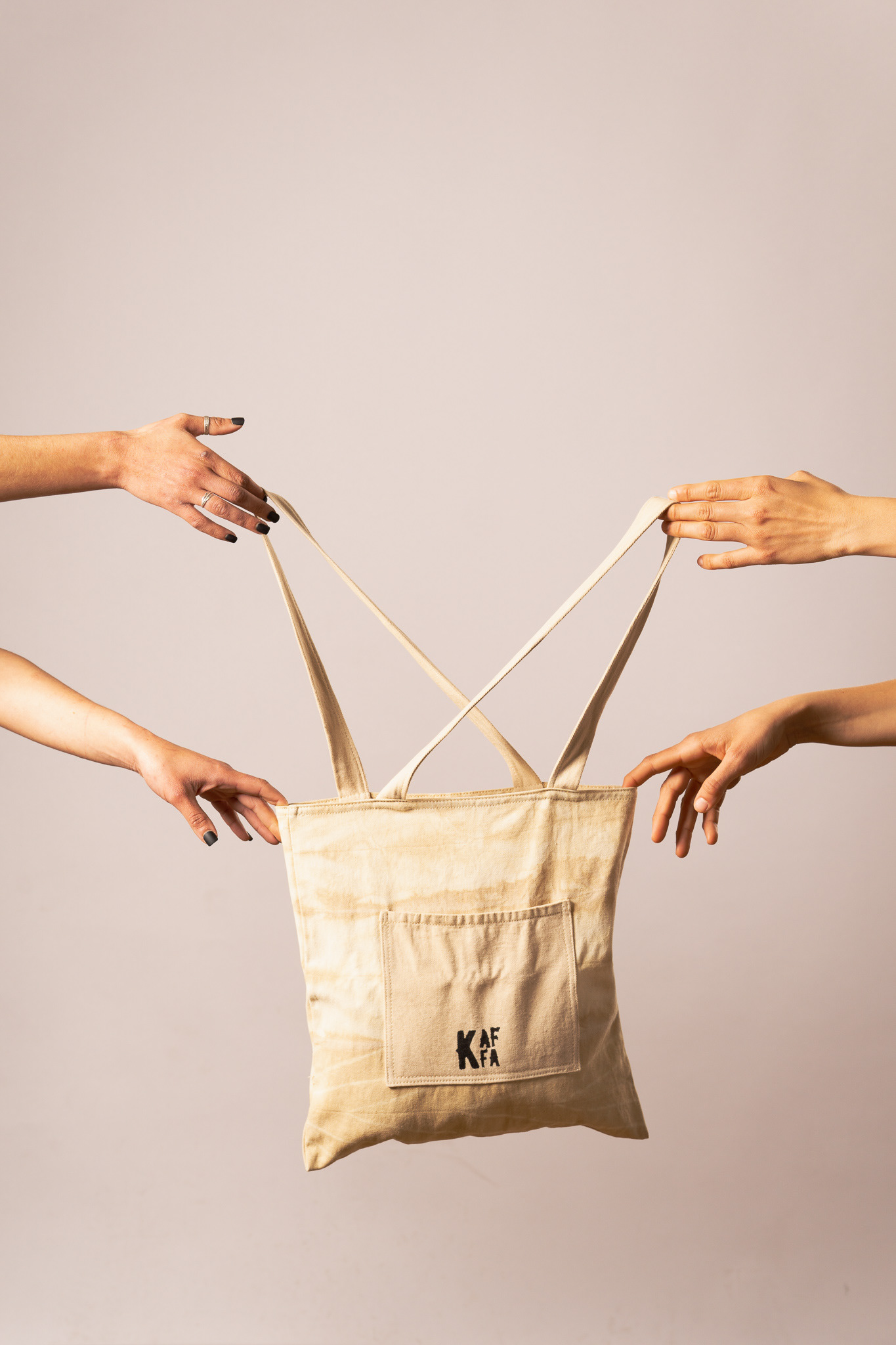Bolso tote de Kaffa - Fotografia de estudio