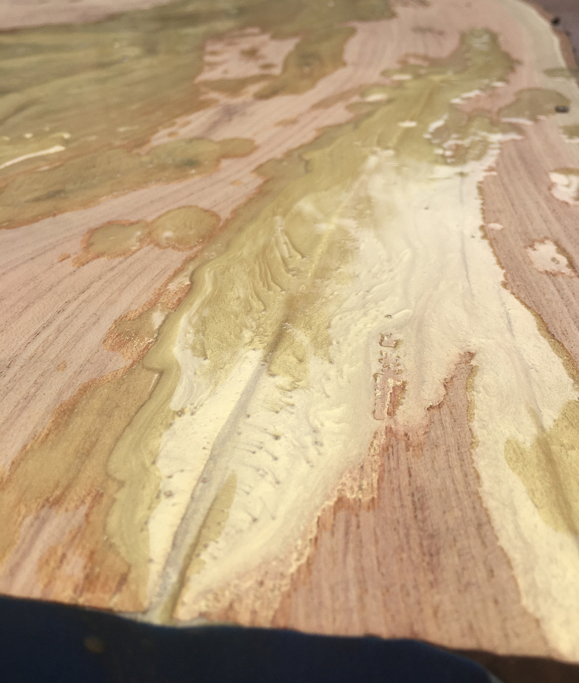 gold resin fill