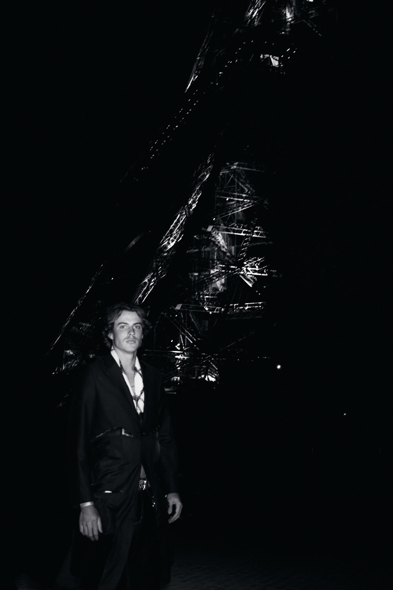 Dylan at Eiffel