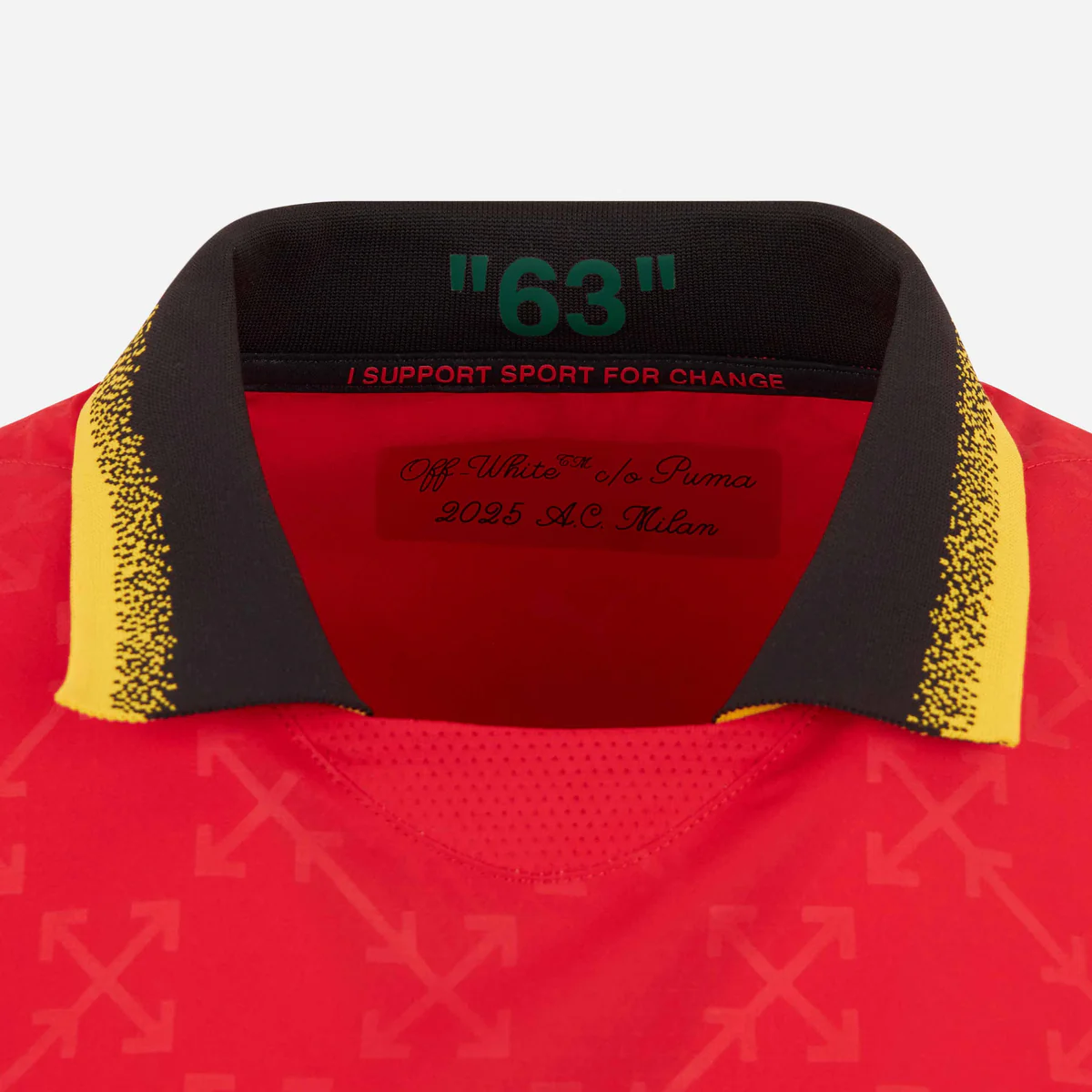 Off-White™ c/o Puma & A.C. Milan