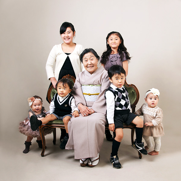 祖母とひ孫たち