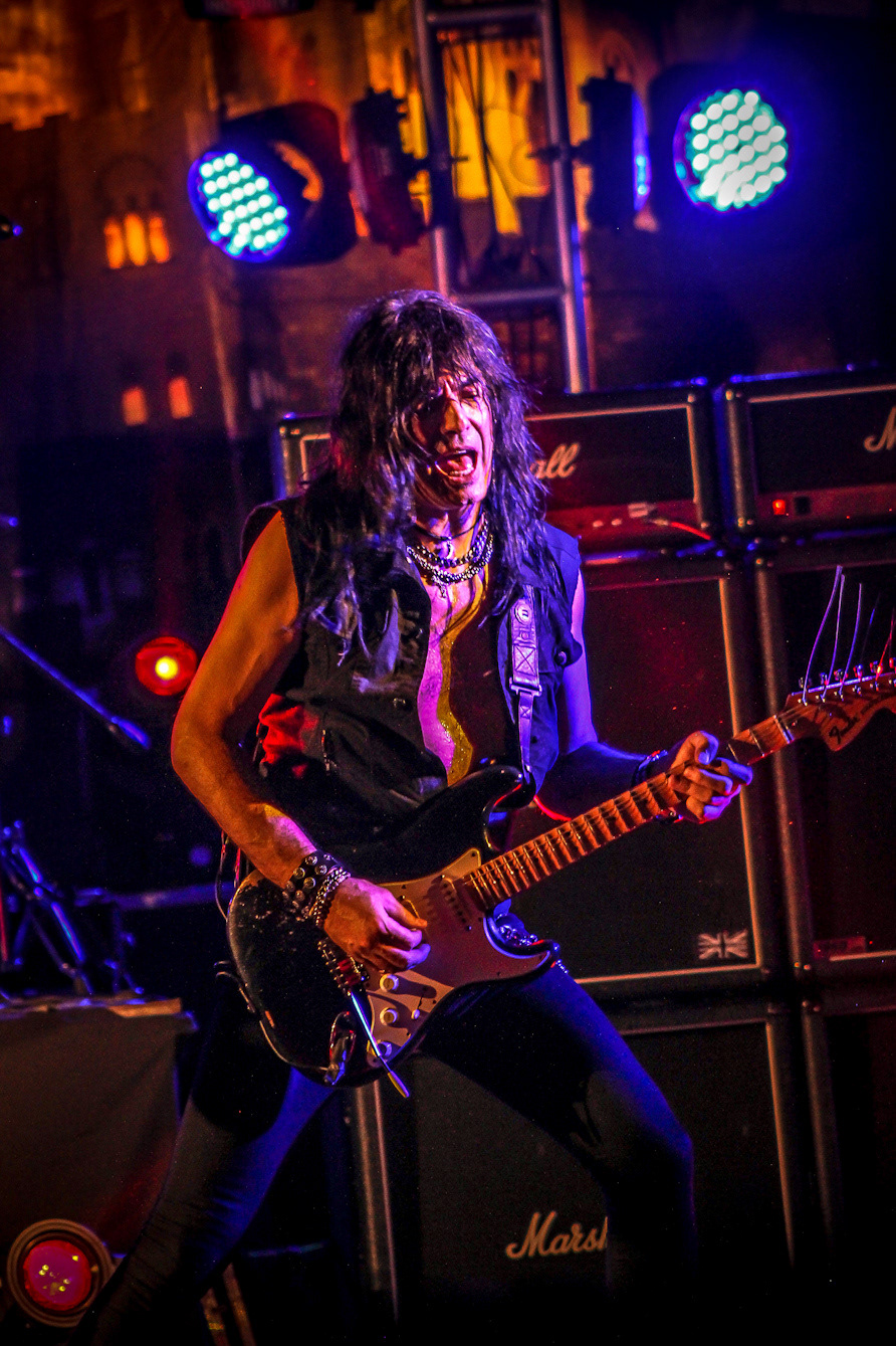 RATA BLANCA