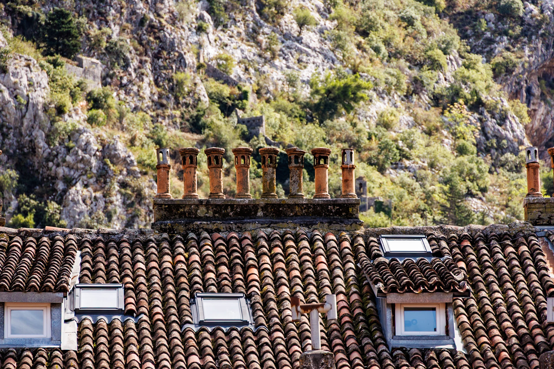_2024-09-16__Canon__Canon EOS R3__ RF24-240mm F4-6.3 IS USM__f/6.3__1/250 sec__M-1__Kotor__Montenegro__42°25'33.3552" N 18°46'15.2832" E