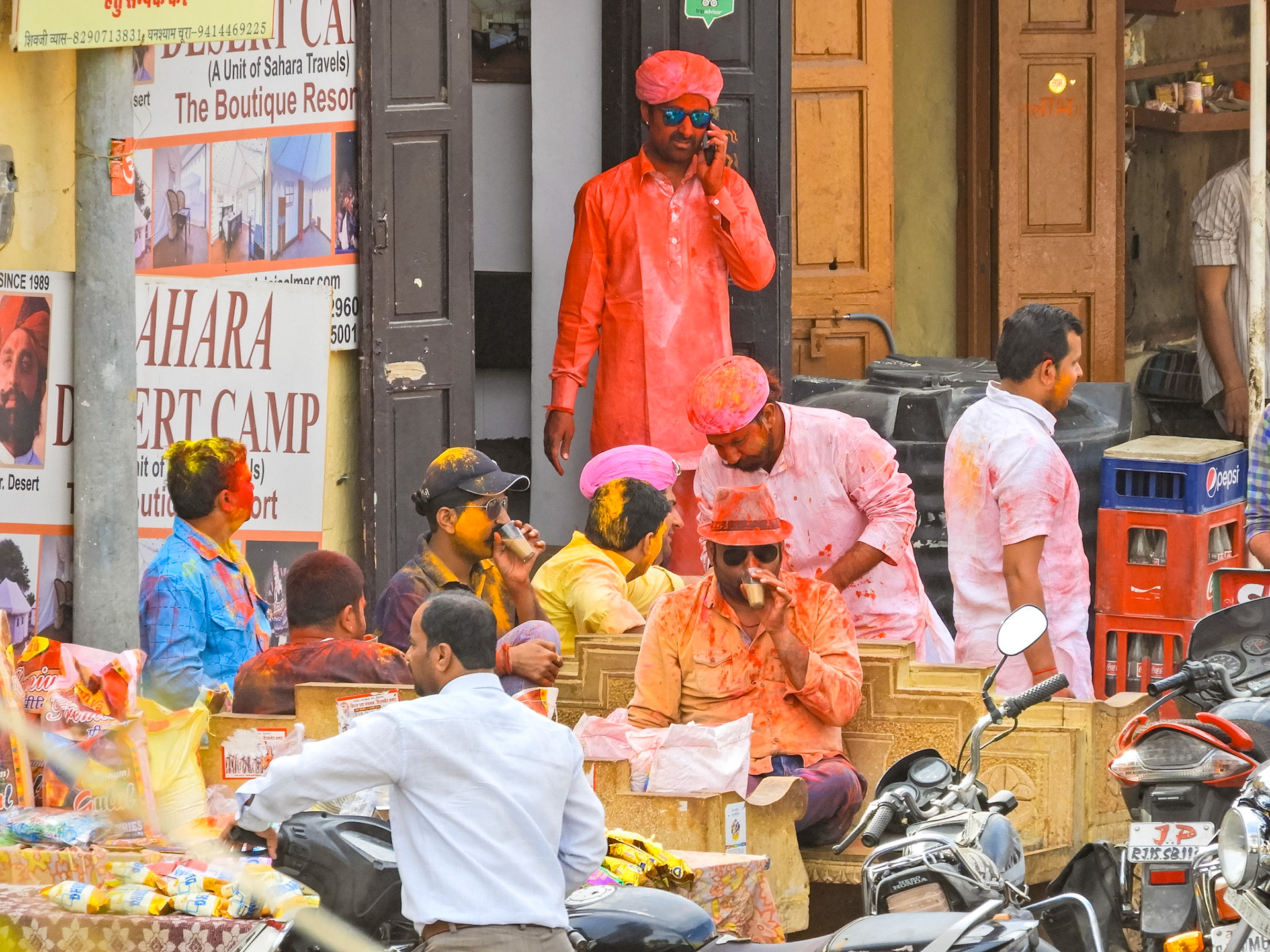 _2018-02-26__Nikon__Coolpix B700__ __f/5.6__1/250 sec________