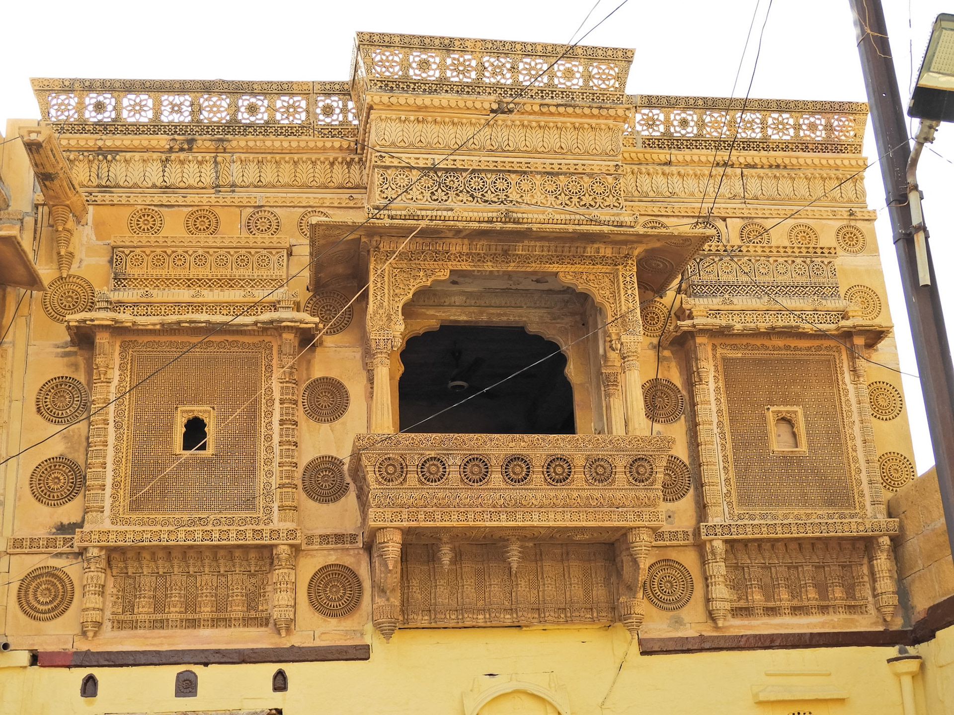 _2018-02-26__Nikon__Coolpix B700__ __f/4__1/200 sec________