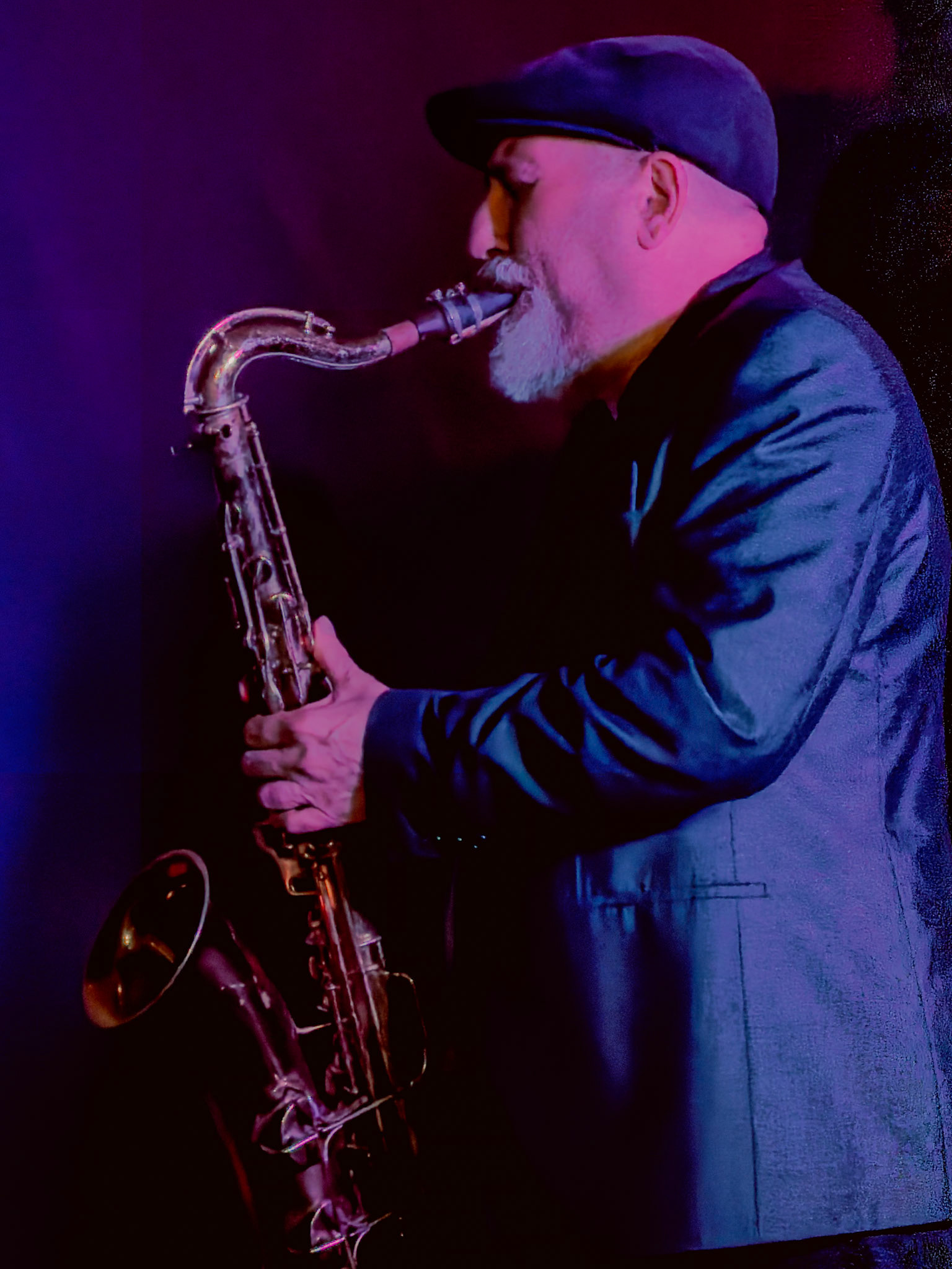 _2026-02-27__Apple__iPhone 17 Pro__ iPhone 17 Pro back camera 16.891mm f/2.8__f/2.8__1/430 sec__High Street__Wraysbury__England__51°27'26.0496" N 0°33'15.2496" W