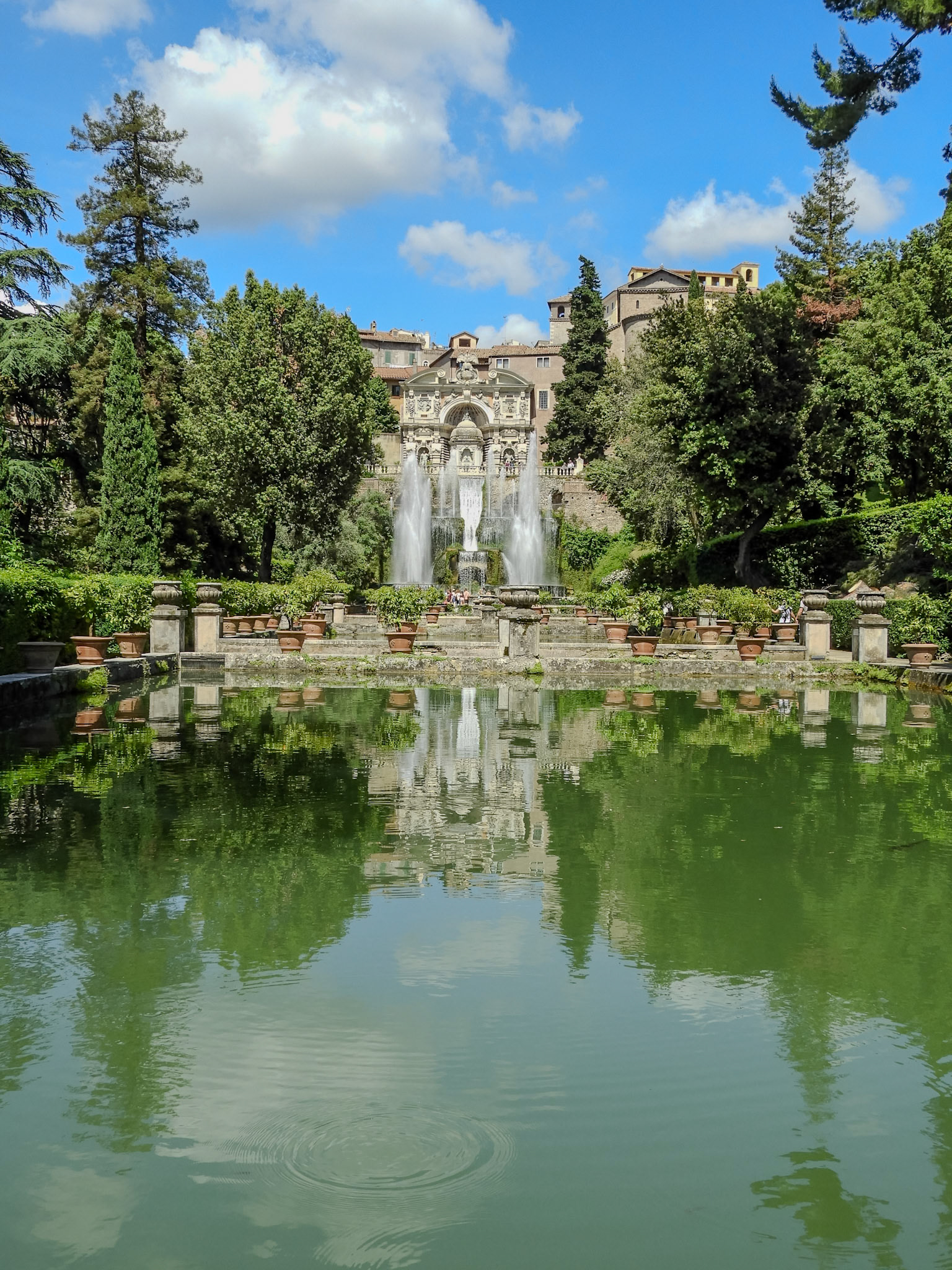 2018-05-24 15:16:45__f/3.8_1/800 sec__Tivoli_Italy_41°57'46.962" N 12°47'41.2188" E