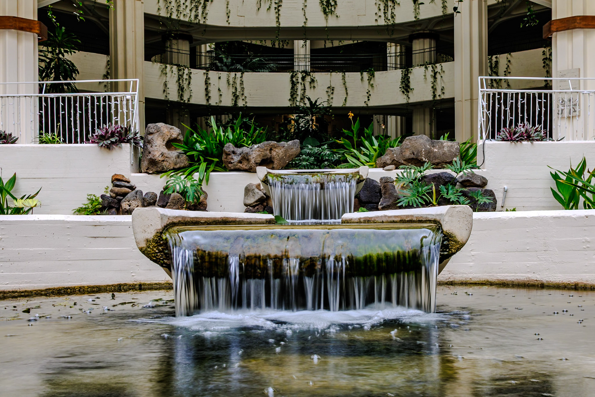 _2024-11-28__Canon__Canon EOS R3__ RF24-240mm F4-6.3 IS USM__f/25__1/4 sec__Avenida Islas Canarias__Teguise__Spain__29°0'2.592" N 13°29'2.9292" W