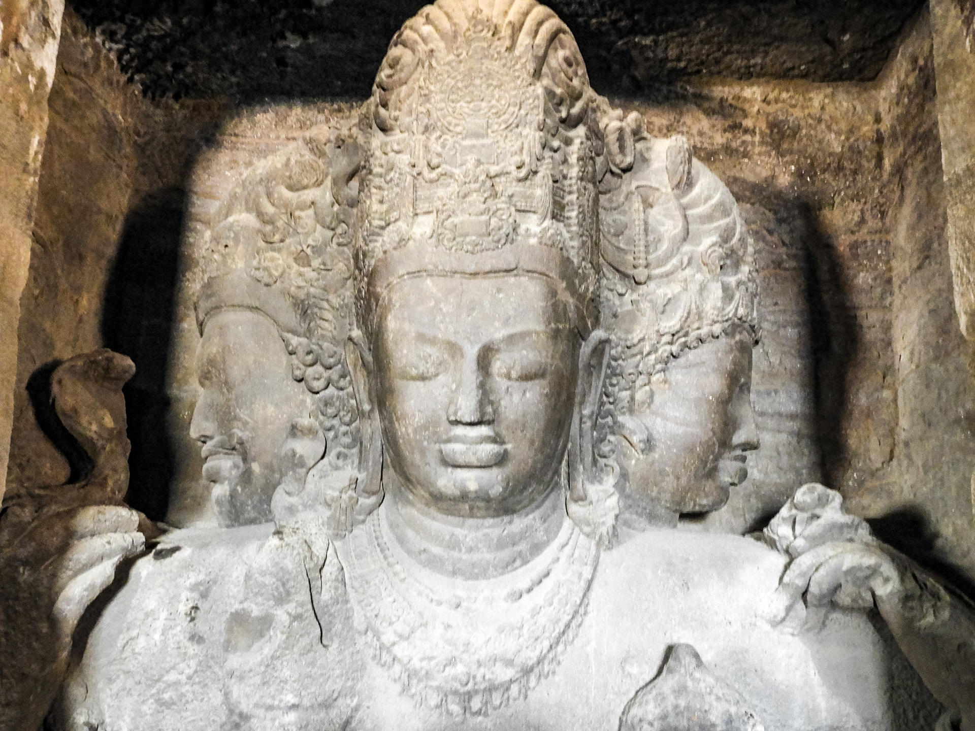 _2018-03-03__Coolpix B700__ __f/3.8__0.4 sec_________