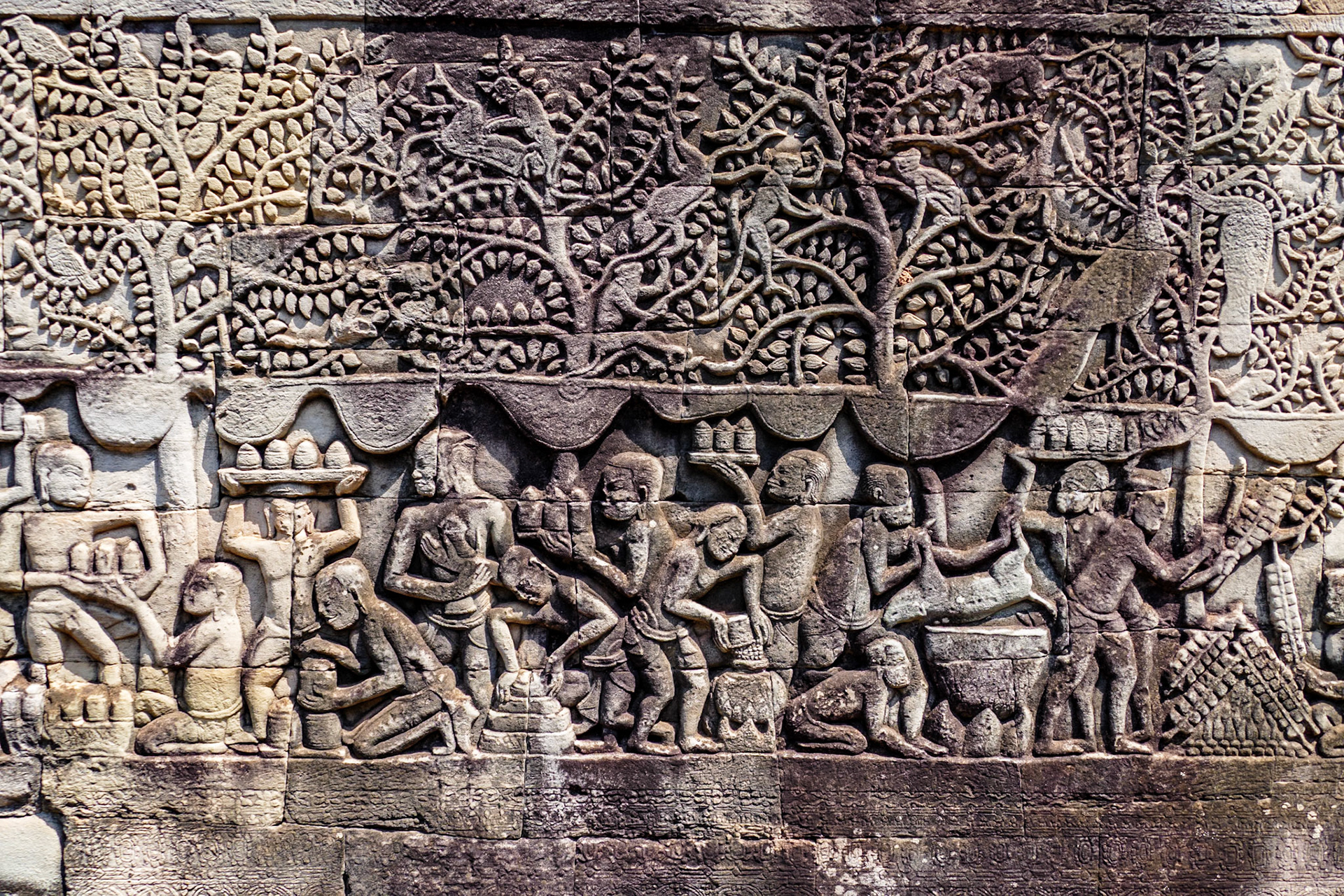 _2019-09-30__Panasonic__DMC-FZ1000__ __f/3.1__1/500 sec__Ankor Wat__Siem Reap__Cambodia__13°26'26.6424" N 103°51'32.7888" E