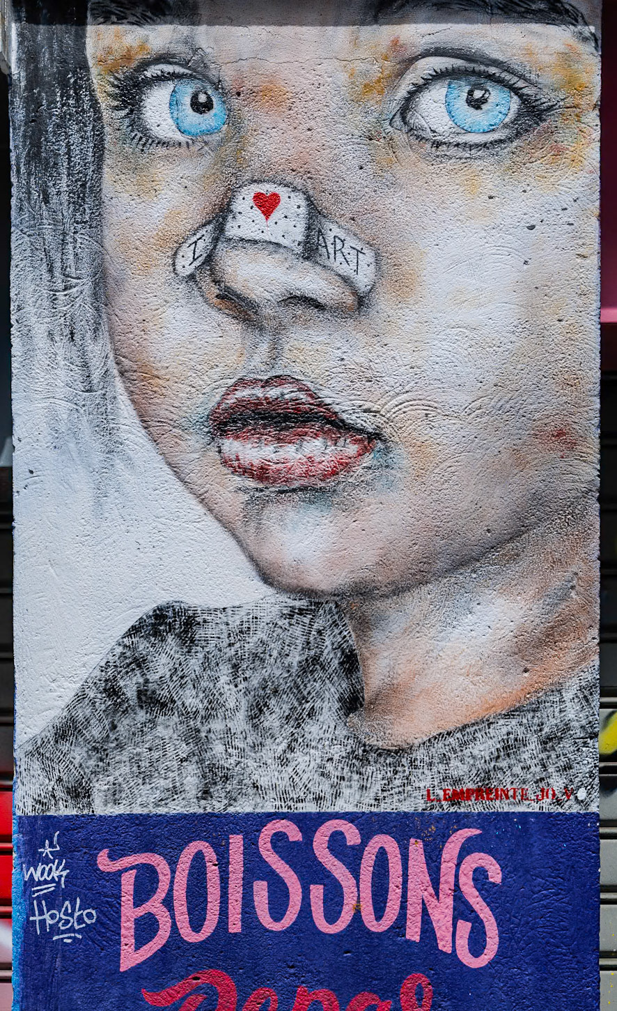 2025-06-28 18:17:42_RF15-35mm F2.8 L IS USM_f/7.1_1/400 sec_Rue de Belleville_Paris_France_48°52'15.384" N 2°22'44.31" E