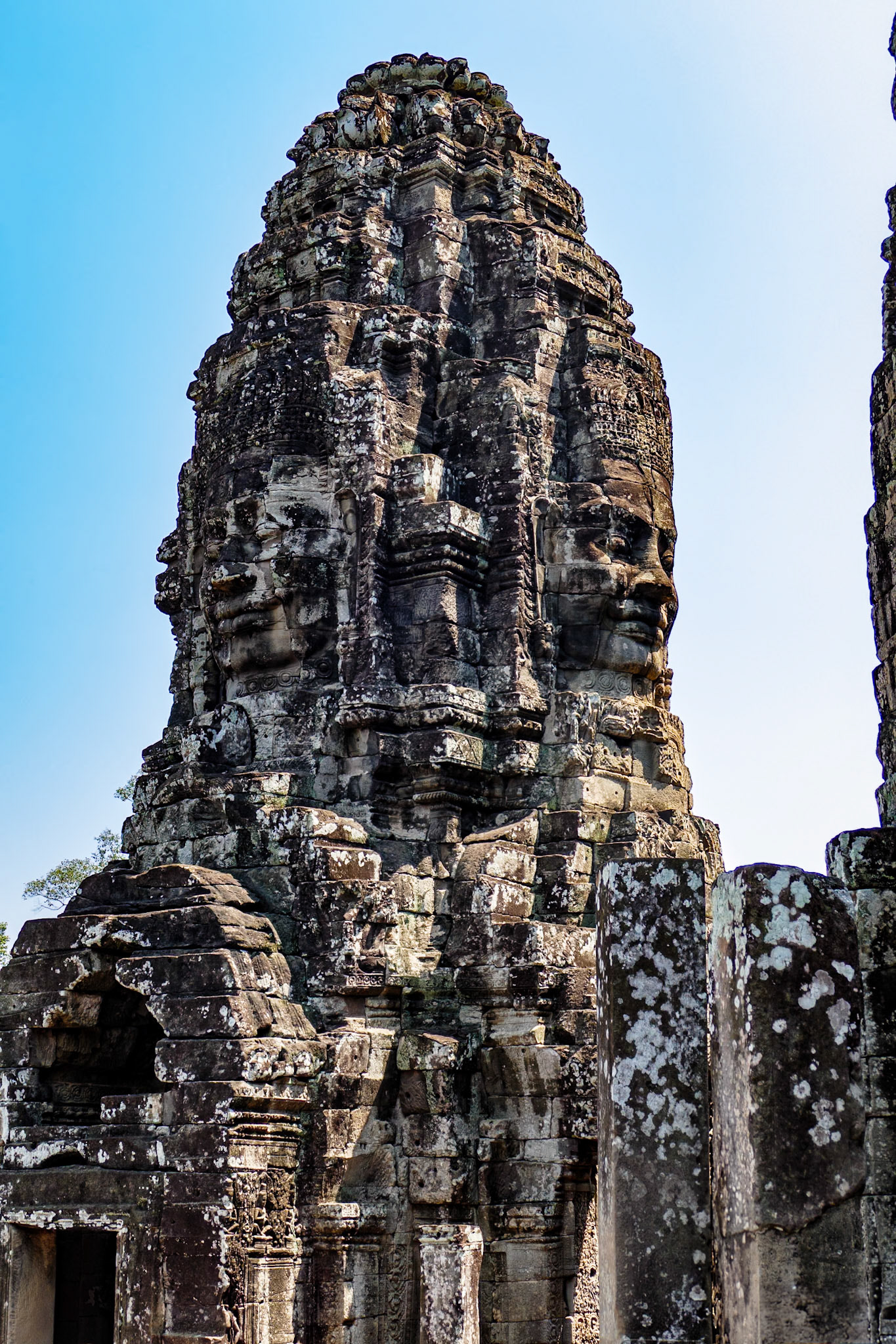 _2019-09-30__Panasonic__DMC-FZ1000__ __f/3.5__1/400 sec__Ankor Wat__Siem Reap__Cambodia__13°26'27.8988" N 103°51'32.1012" E