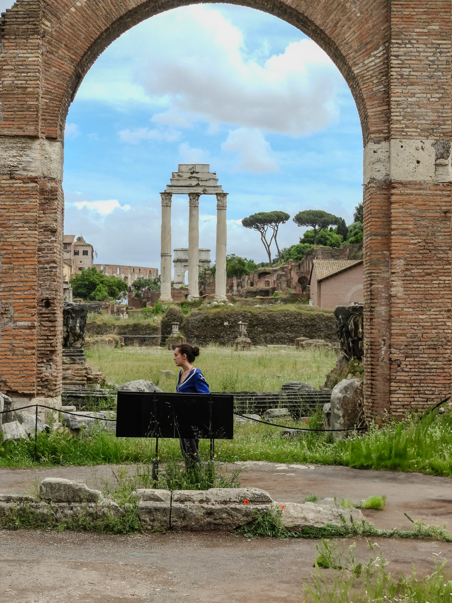 2018-05-14 14:26:09__f/4.2_1/640 sec_Cordonata_Rome_Italy_41°53'32.0172" N 12°29'2.9472" E