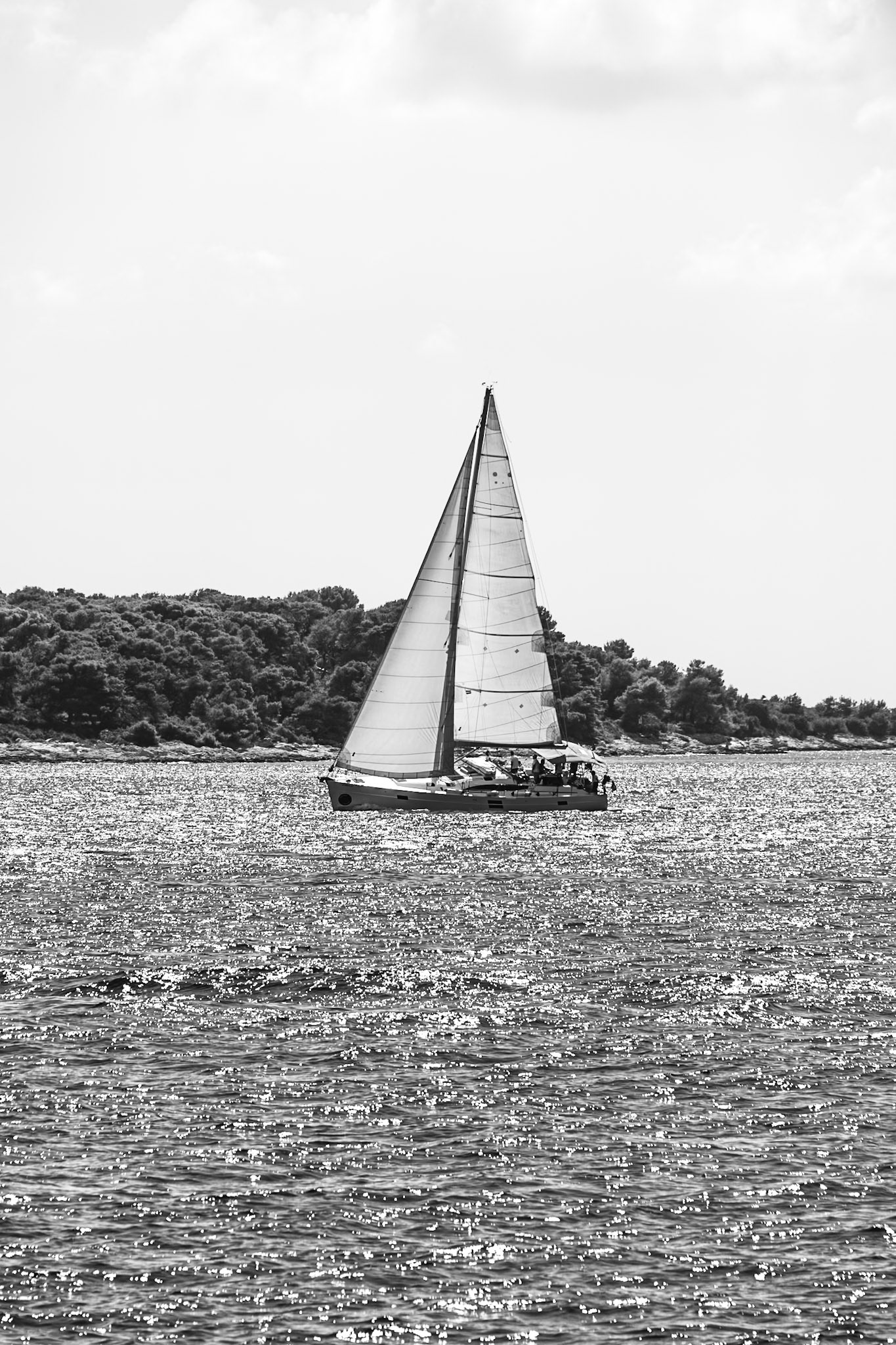 _2024-09-23__Canon__Canon EOS R3__ RF24-240mm F4-6.3 IS USM__f/10__1/500 sec__Šetalište Tonija Petrića__Hvar town__Croatia__43°10'14.7612" N 16°25'57.4608" E