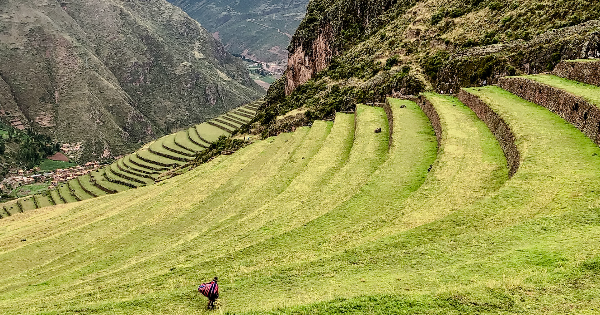 _2018-11-20__iPhone X__ __f/1.8__1/169 sec__Q'Alla Q'Asa__Pisac__Peru__13°24'25.1568" S 71°50'36.6468" W_