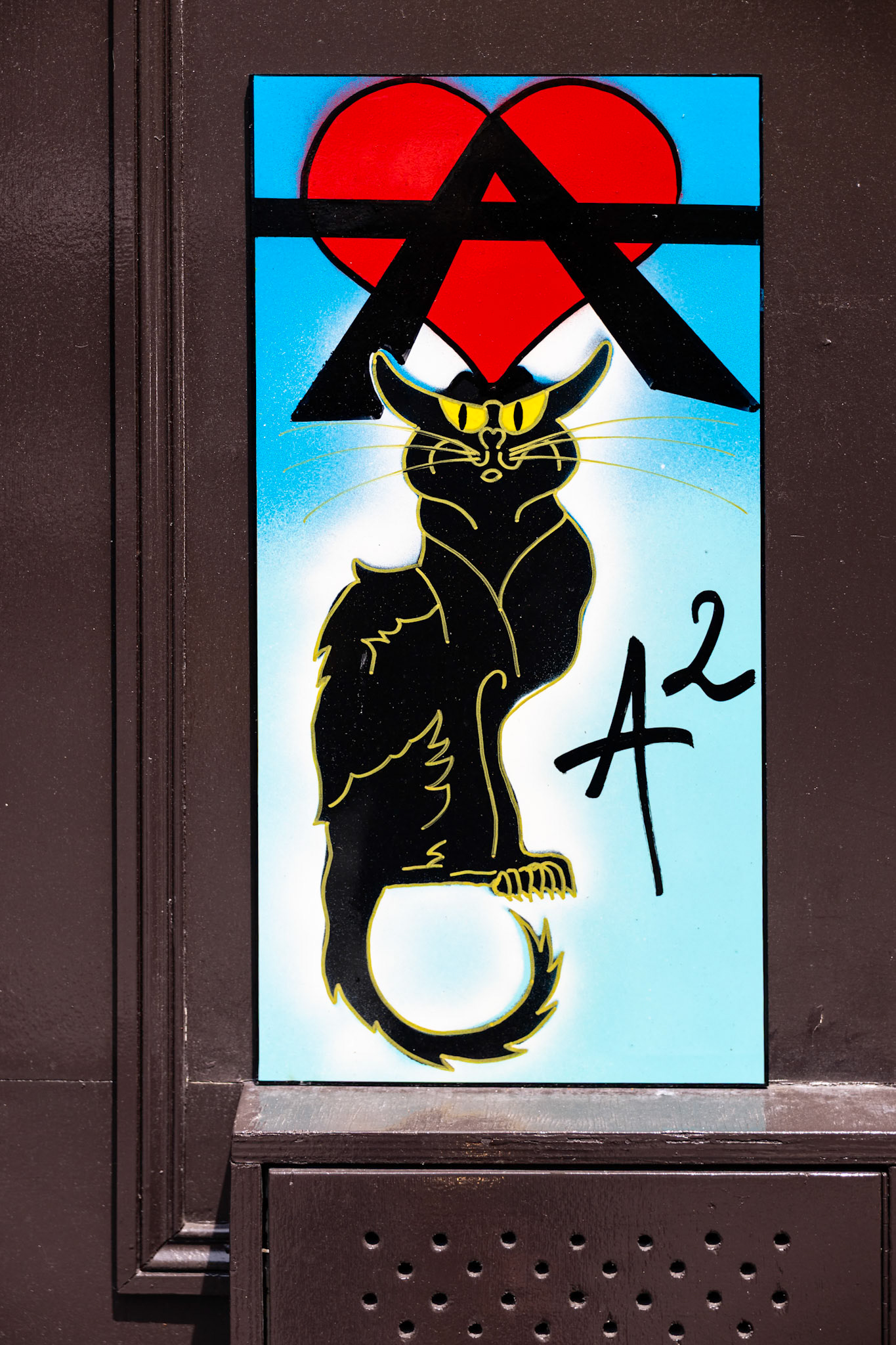 _2025-06-10__Canon EOS R3__ RF28-70mm F2.8 IS STM__f/2.8__1/1000 sec__Rue du Cardinal Guibert__Paris__France__48°53'10.464" N 2°20'3.6348" E_