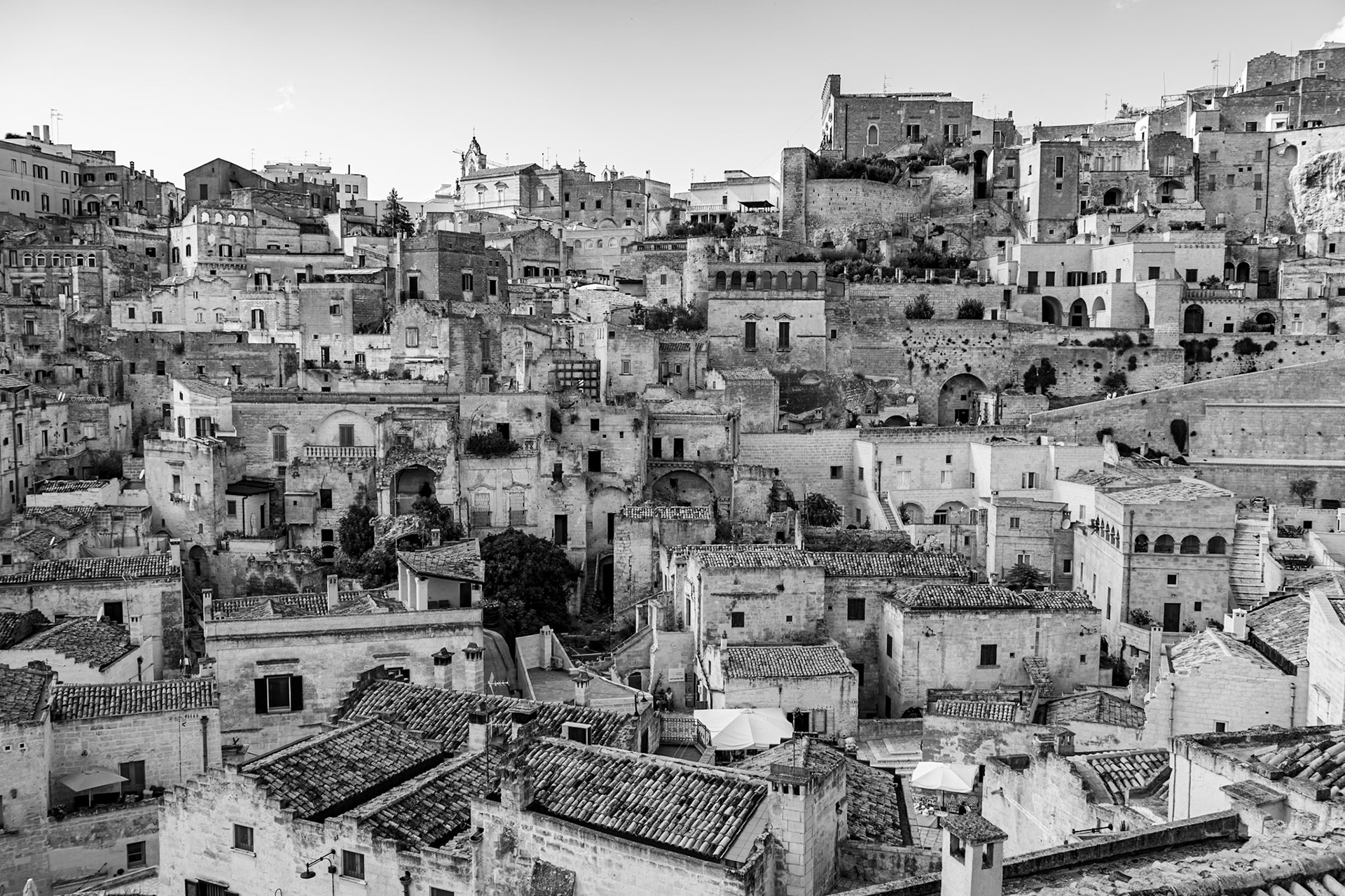 _2024-09-07__Canon__Canon EOS R3__ RF24-240mm F4-6.3 IS USM__f/7.1__1/200 sec__Via Madonna dell'Idris__Matera__Italy__40°39'51.3432" N 16°36'42.948" E