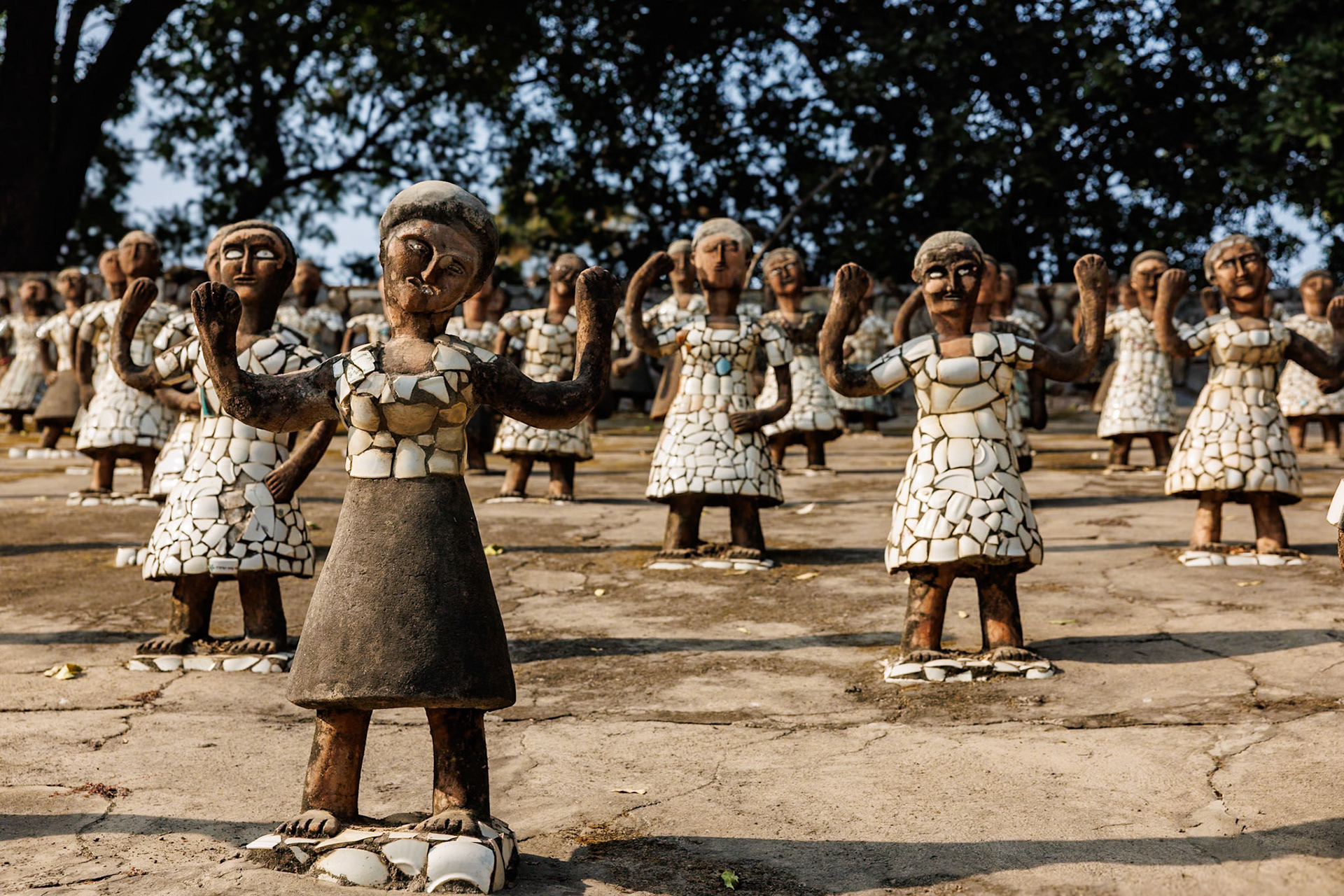 __2025-12-04__Canon__Canon EOS R3__ RF24-70mm F2.8 L IS USM__f/7.1__1/400 sec__Uttar Marg__Chandigarh__India__30°45'11.1672" N 76°48'18.324" E