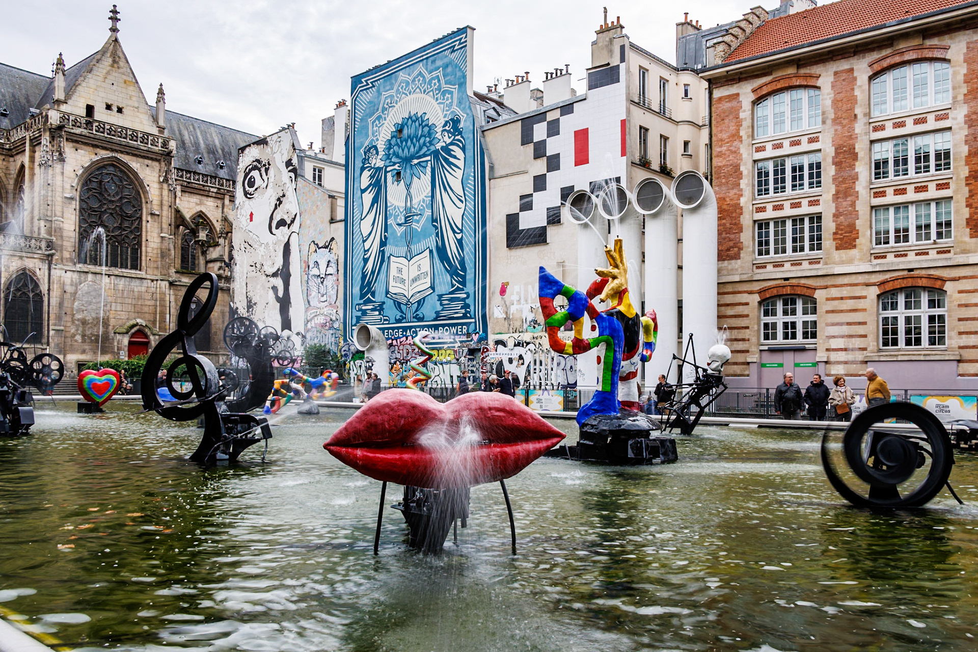 2024-09-29 15:05:57_RF24-240mm F4-6.3 IS USM_f/22_1/6 sec_Rue Madame de Sévigné_Paris_France_48°51'34.8552" N 2°21'5.1408" E