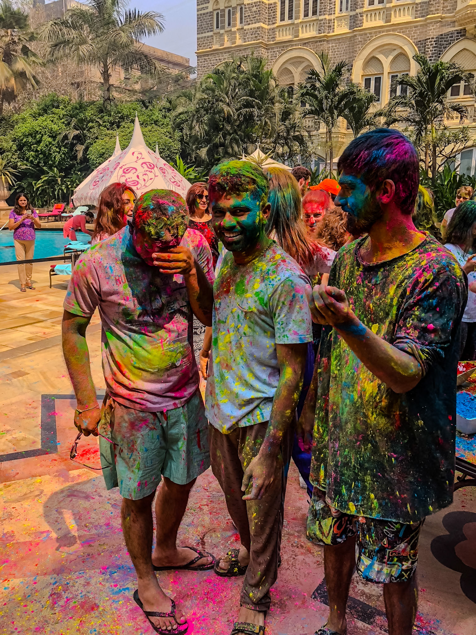 2018-03-02 11:25:21_iPhone X back dual camera 4mm f/1.8_f/1.8_1/400 sec_Prem J. Ramchandani Road_Mumbai_India_18°55'18.7392" N 72°49'58.8288" E