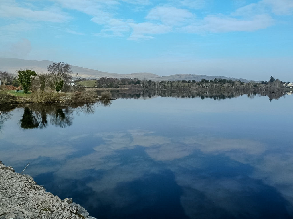 _2011-03-05__Panasonic__DMC-TZ10__ __f/4__1/400 sec__R300__County Mayo__Ireland__53°34'0.9696" N 9°24'47.1492" W