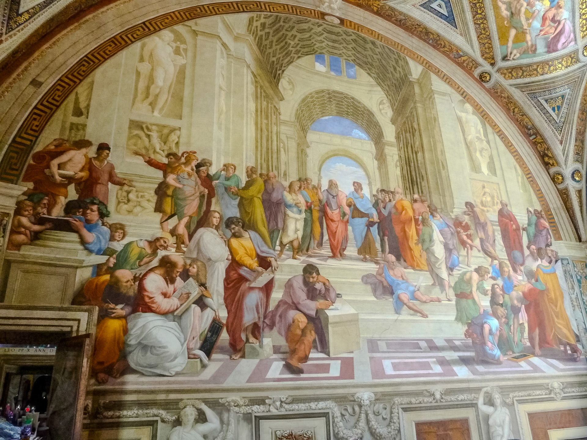 _2011-07-13__Panasonic__DMC-TZ10__ __f/3.3__1/15 sec__Via Lombardia__Rome__Italy__41°54'26.4384" N 12°29'13.11" E