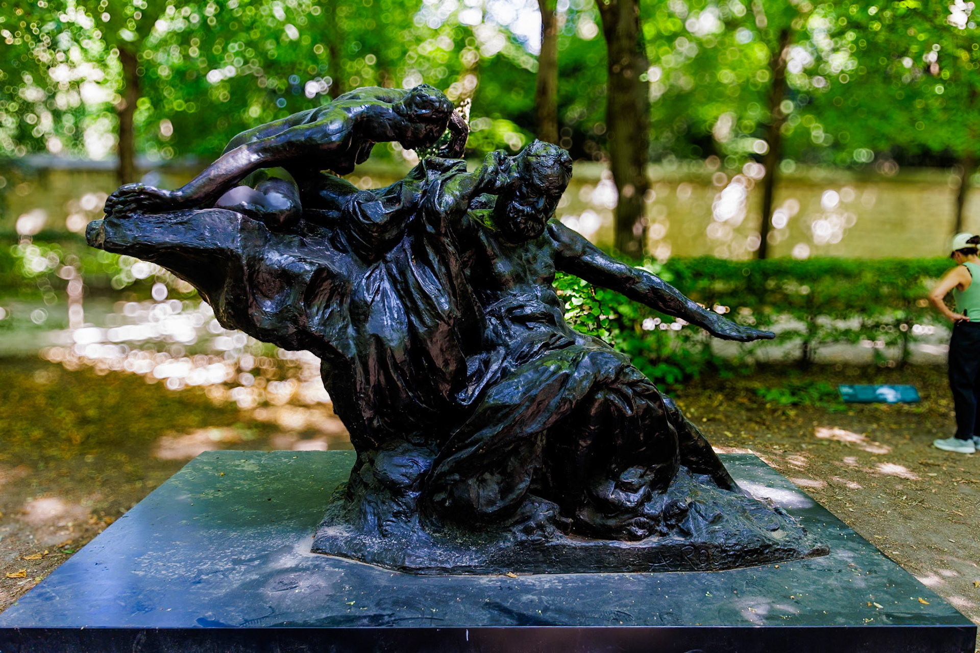 2025-06-20 15:54:20_RF28-70mm F2.8 IS STM_f/2.8_1/60 sec___Musee Rodin_Paris_France_48°51'13.9428" N 2°18'58.5828" E