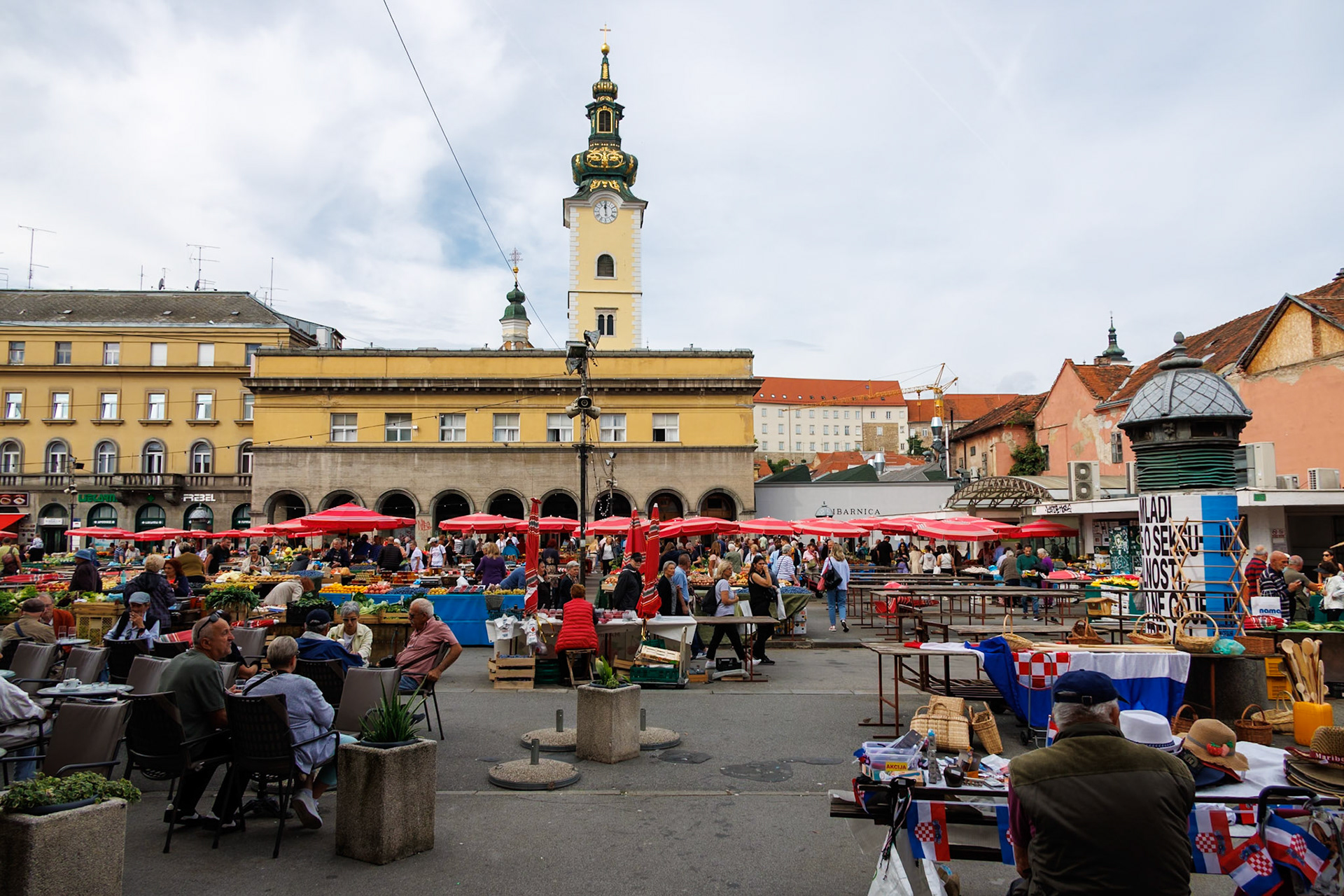 _2024-09-26__Canon__Canon EOS R3__ RF24-240mm F4-6.3 IS USM__f/8__1/200 sec__Kuća Folnegović__City of Zagreb__Croatia__45°48'51.5232" N 15°58'40.4868" E