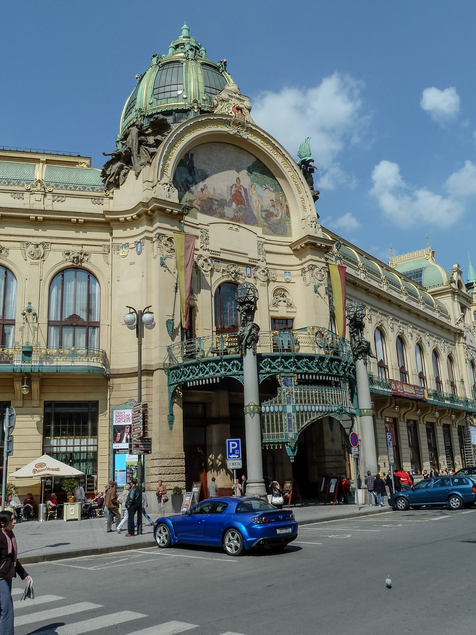 _2011-04-17__Panasonic__DMC-TZ10__ __f/5.6__1/400 sec__Mikulášská__Capital City of Prague__Czechia__50°5'22.5204" N 14°24'45.8712" E