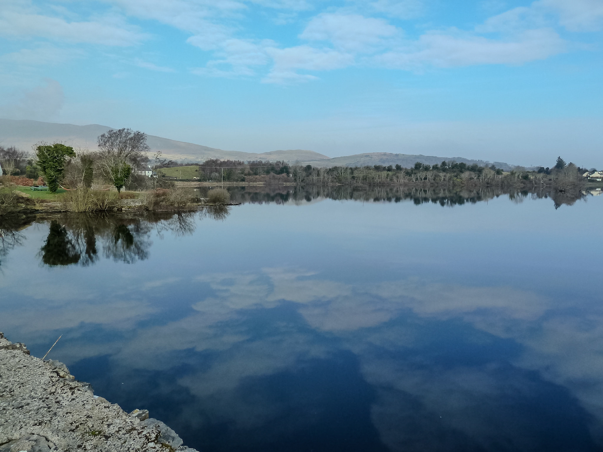 2011-03-05 10:31:48__f/4_1/400 sec_53°34'0.9696" N 9°24'47.1492" W