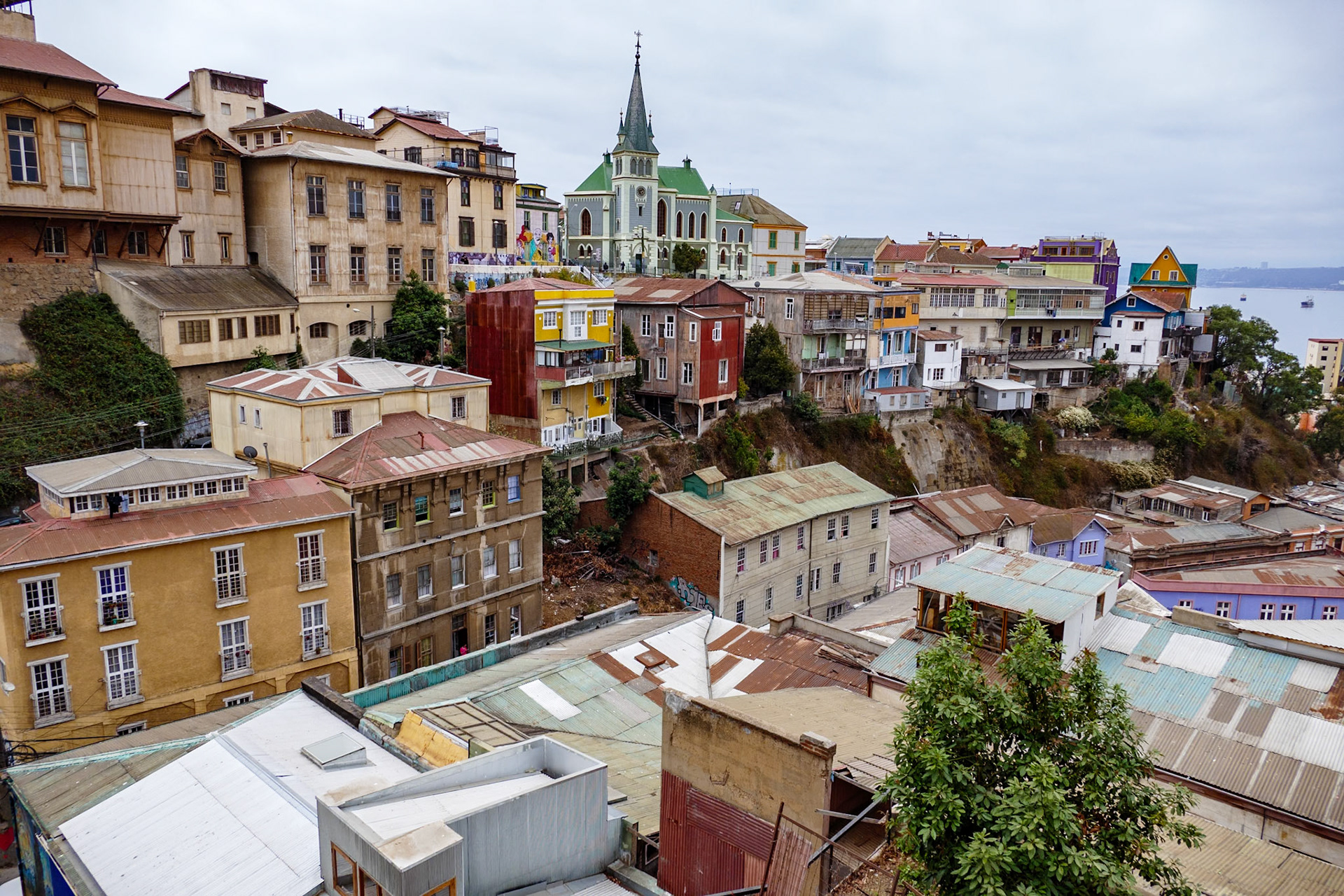 _2020-01-21__Panasonic__DMC-FZ1000__ __f/3.2__1/1600 sec__Dimalow__Valparaíso__Chile__33°2'37.8312" S 71°37'36.5628" W
