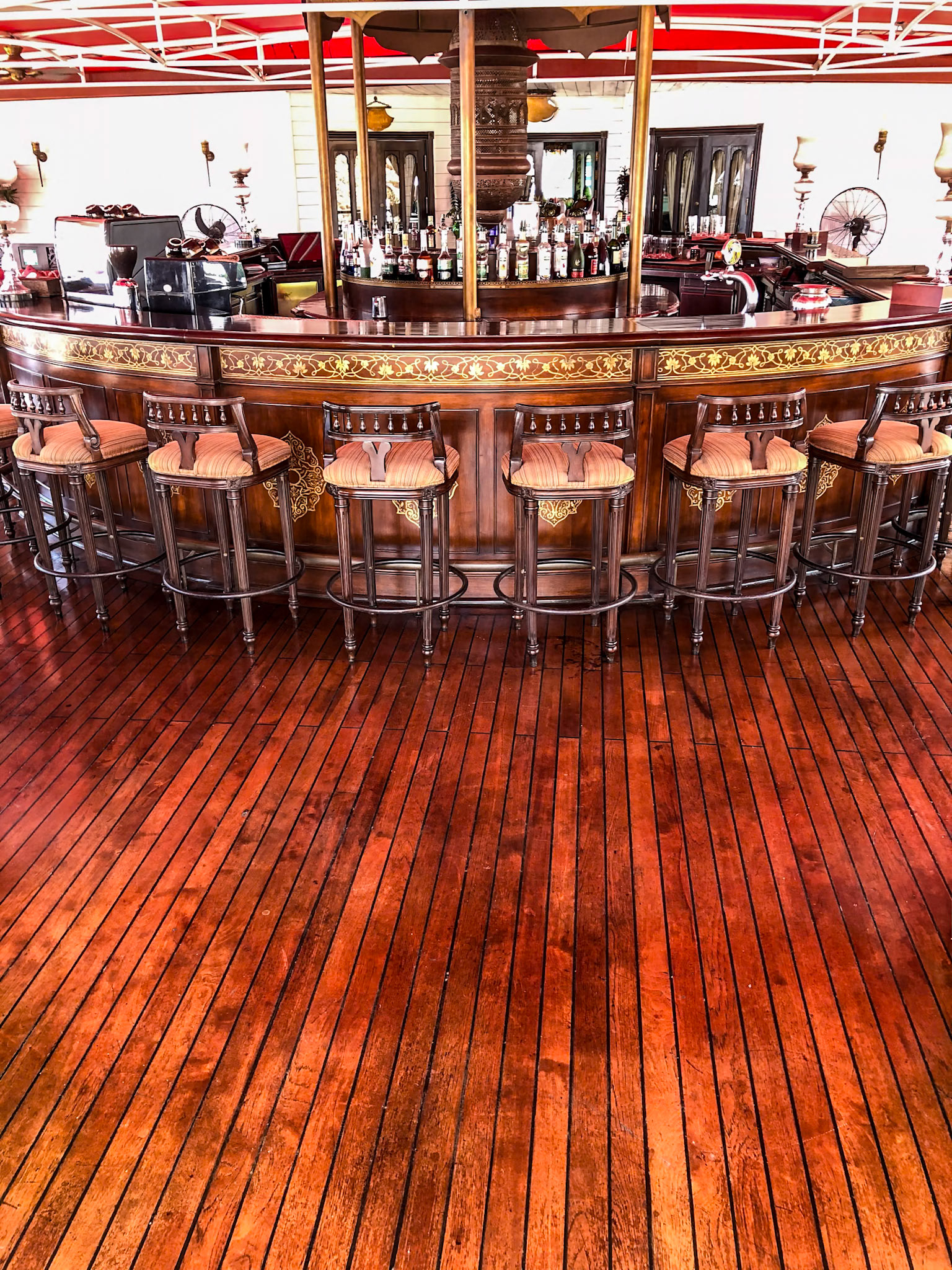 _2019-09-25__iPhone X__ iPhone X back dual camera 4mm f/1.8__f/1.8__1/25 sec____Mukh Kampul__Cambodia___