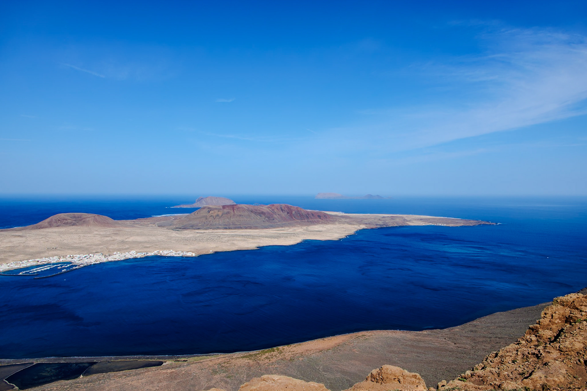 2024-11-29 11:31:51_RF24-240mm F4-6.3 IS USM_f/8_1/320 sec_