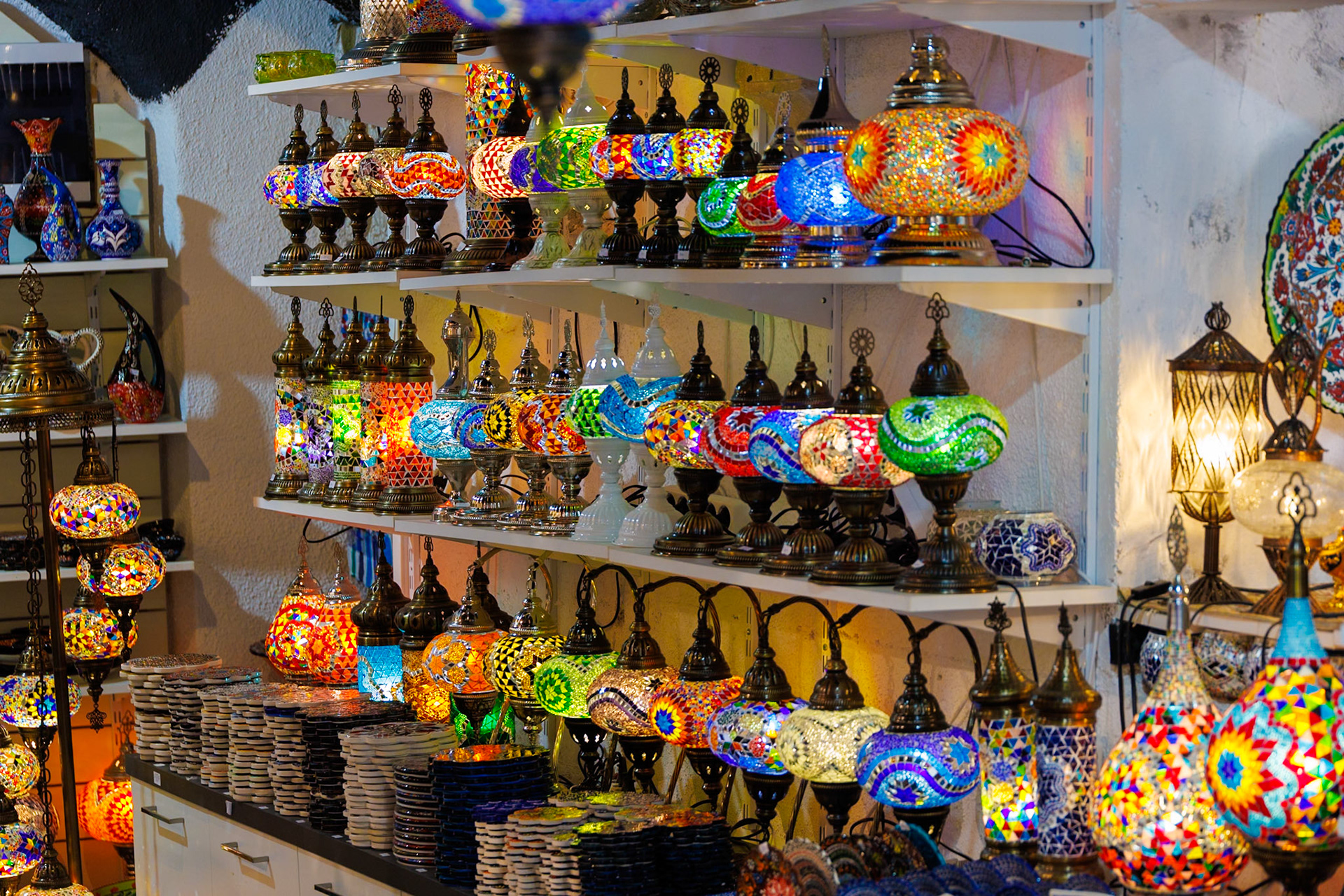 _2024-09-16__Canon__Canon EOS R3__ RF24-240mm F4-6.3 IS USM__f/5.6__1/100 sec__M-1__Kotor__Montenegro__42°25'32.8332" N 18°46'20.5968" E