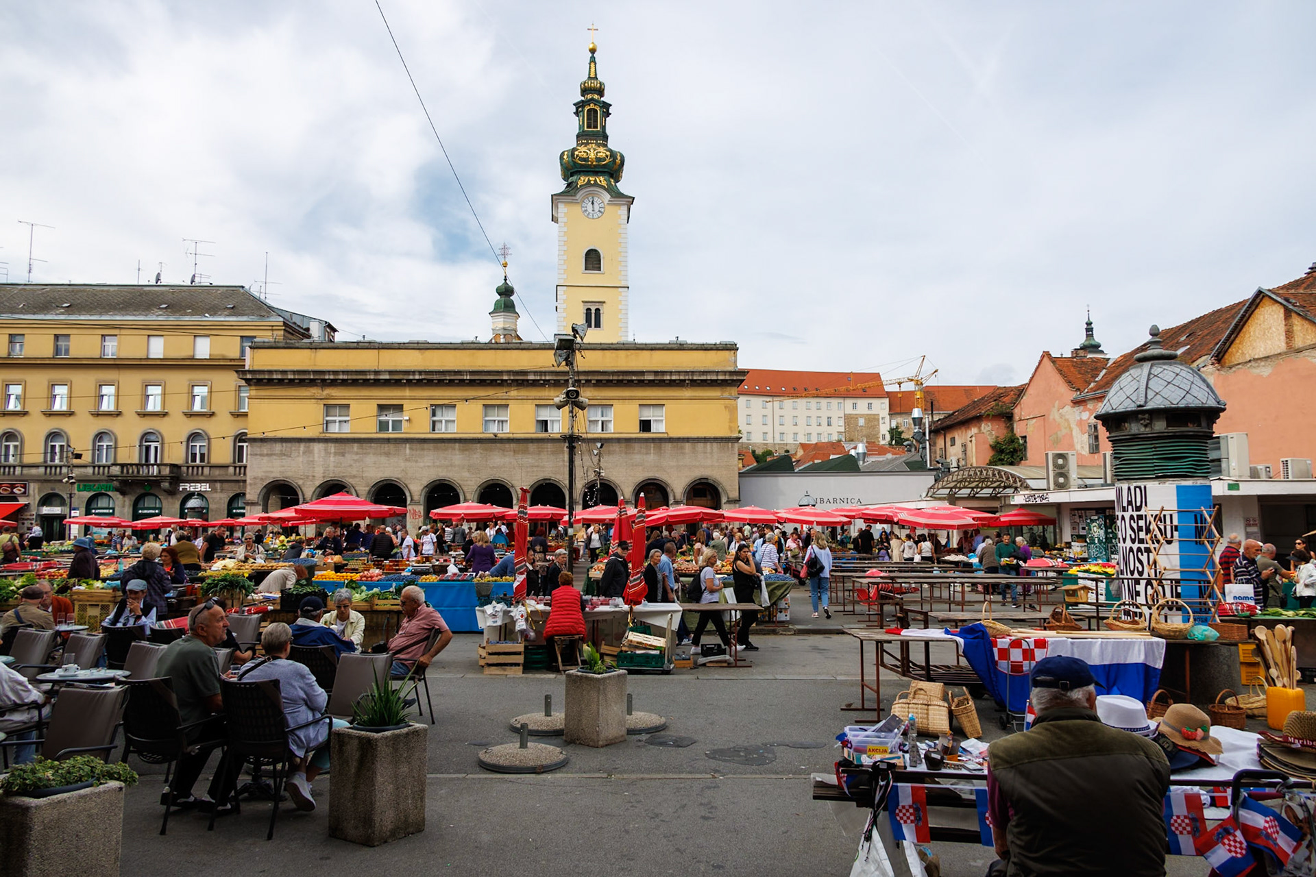 2024-09-26 09:57:59RF24-240mm F4-6.3 IS USMf/81/200 sec45°48'51.5232" N 15°58'40.4868" E