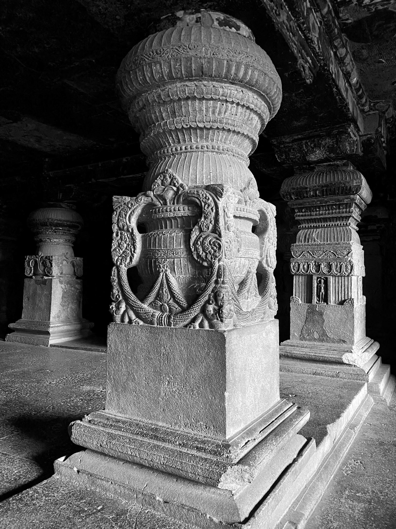 _2022-10-12__iPhone 11 Pro__ iPhone 11 Pro back triple camera 4.25mm f/1.8__f/1.8__1/30 sec_________