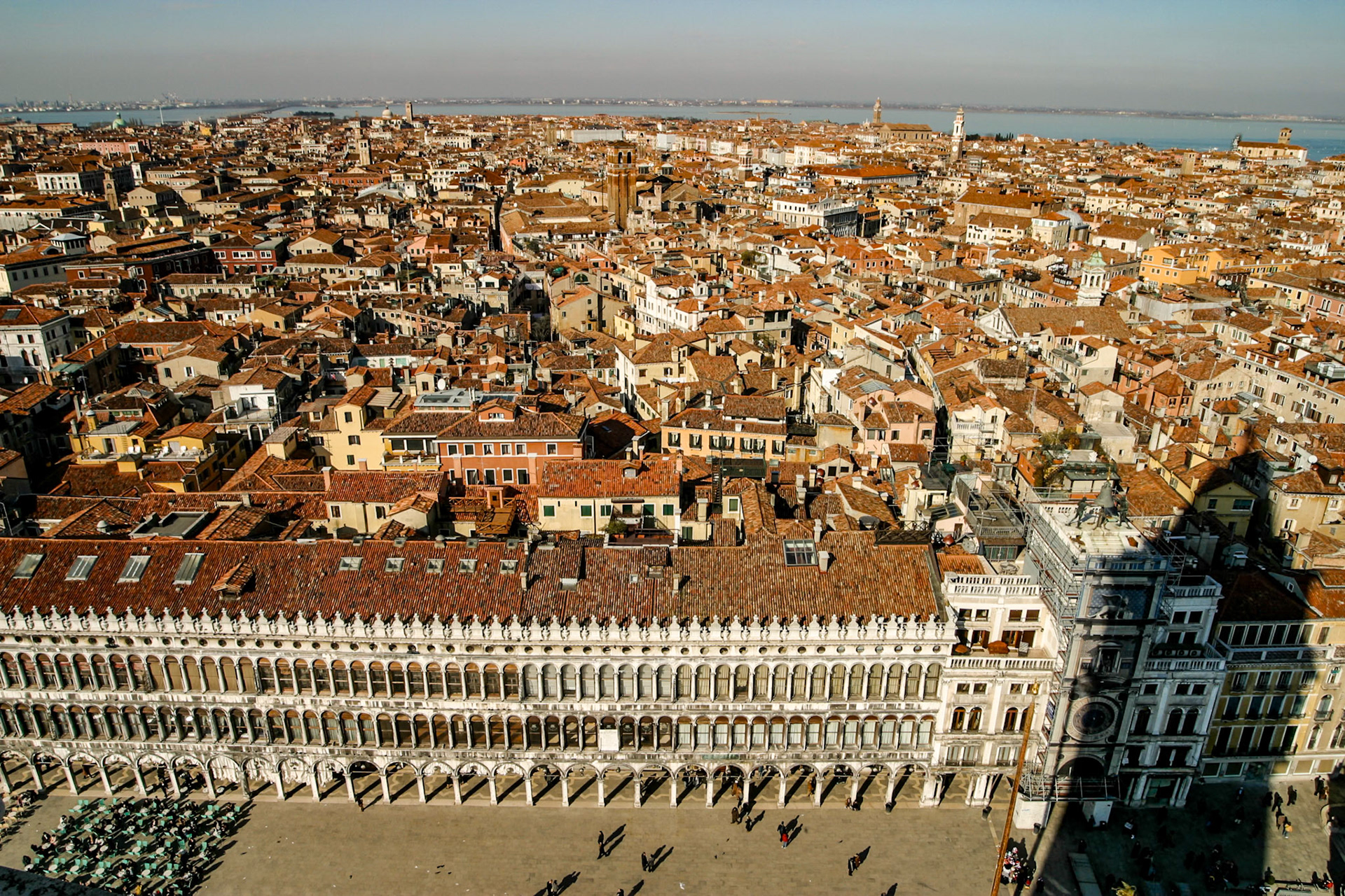 _2003-02-08__Canon__Canon EOS D60__ 15.0-30.0 mm__f/11__1/180 sec________