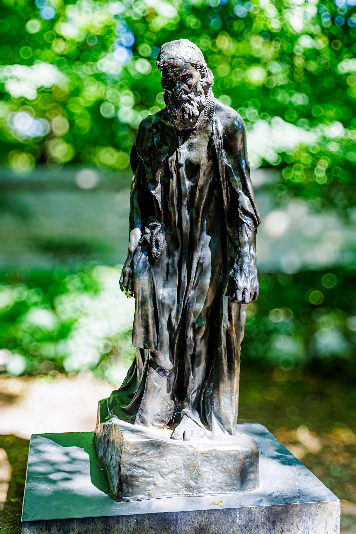 _2025-06-20__Canon__Canon EOS R3__ RF28-70mm F2.8 IS STM__f/4__1/125 sec__Musee Rodin__Paris__France__48°51'15.7212" N 2°18'58.3668" E