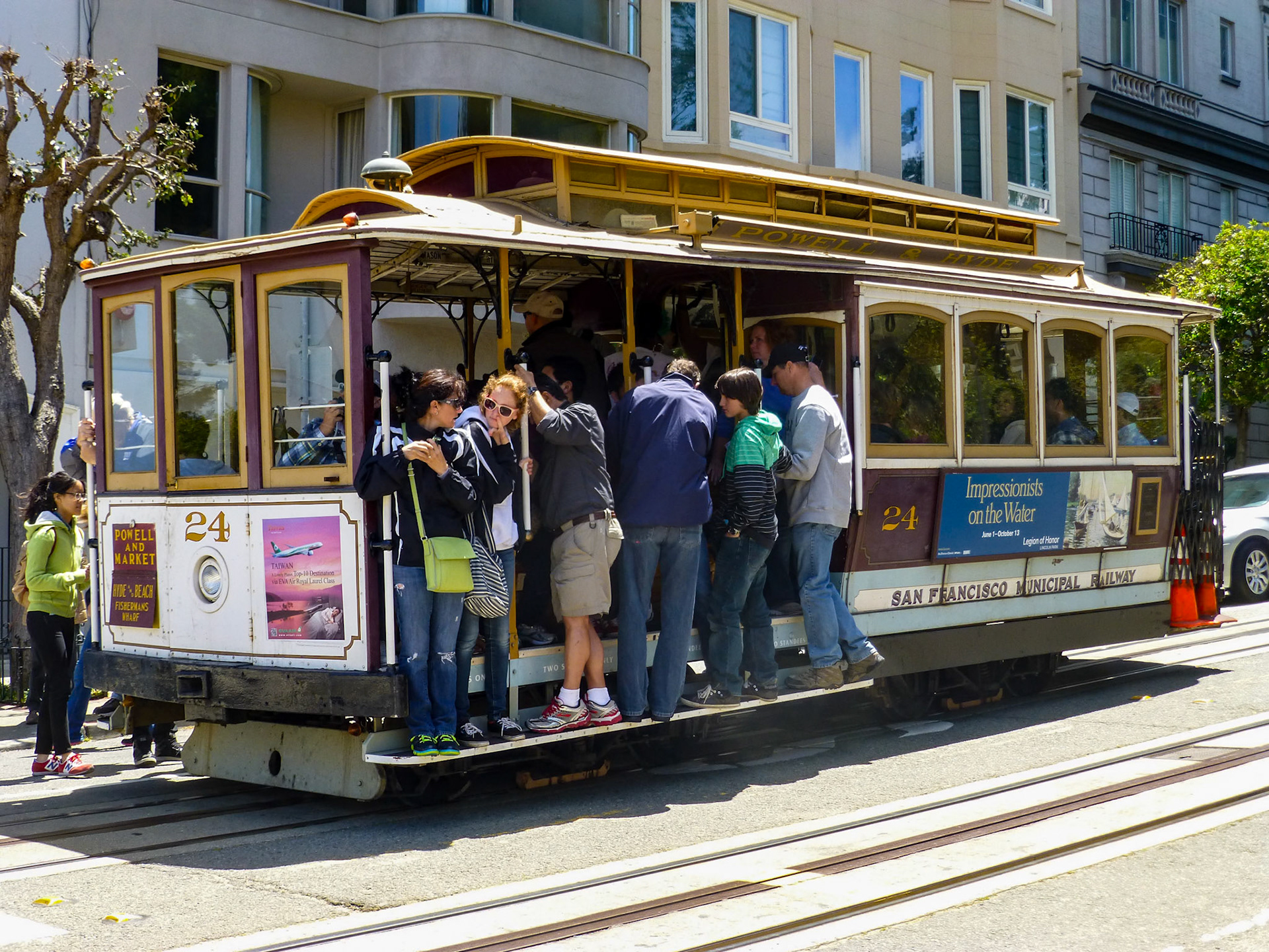 2013-07-12 19:51:33__f/4.6_1/200 sec_