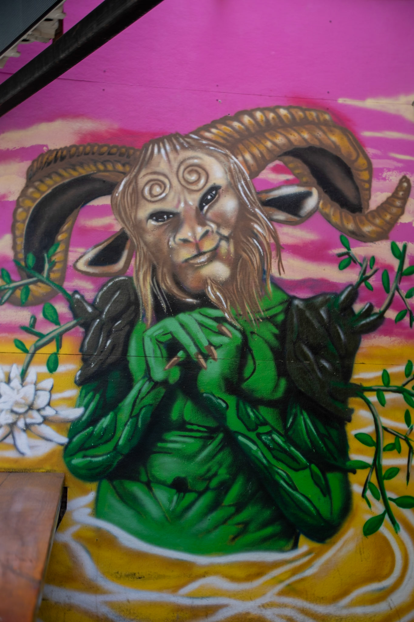 _2023-11-02__Canon__Canon EOS 5D Mark IV__ TAMRON 28-300mm F/3.5-6.3 Di VC PZD A010__f/4.5__1/50 sec__Manuel Belgrano__Mendoza__Argentina__32°53'33.4068" S 68°51'6.0228" W