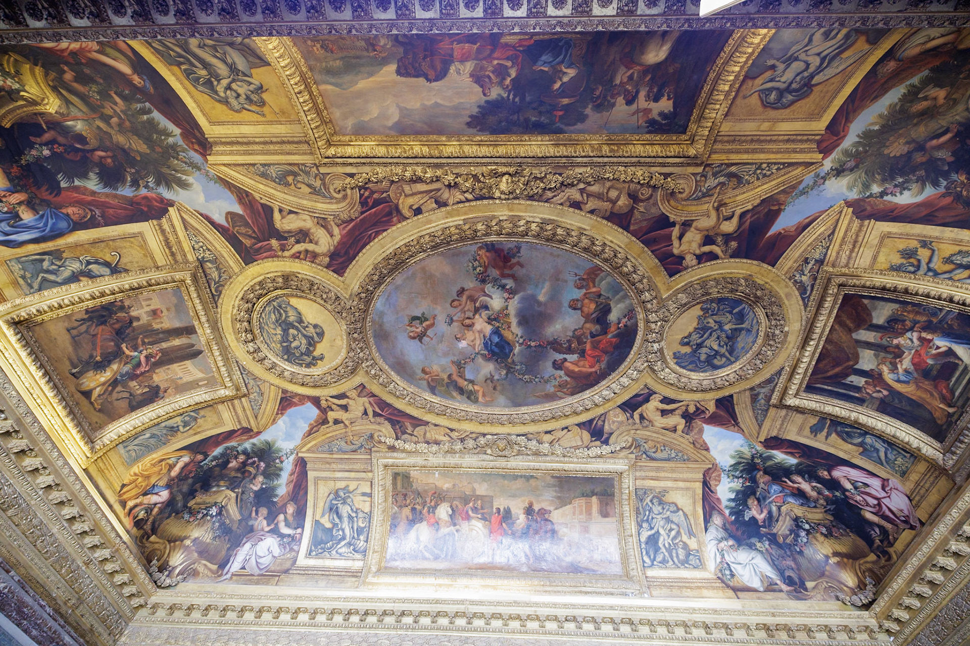 _2025-06-17__Canon__Canon EOS R3__ RF15-35mm F2.8 L IS USM__f/3.2__1/60 sec__Versailles__Paris____