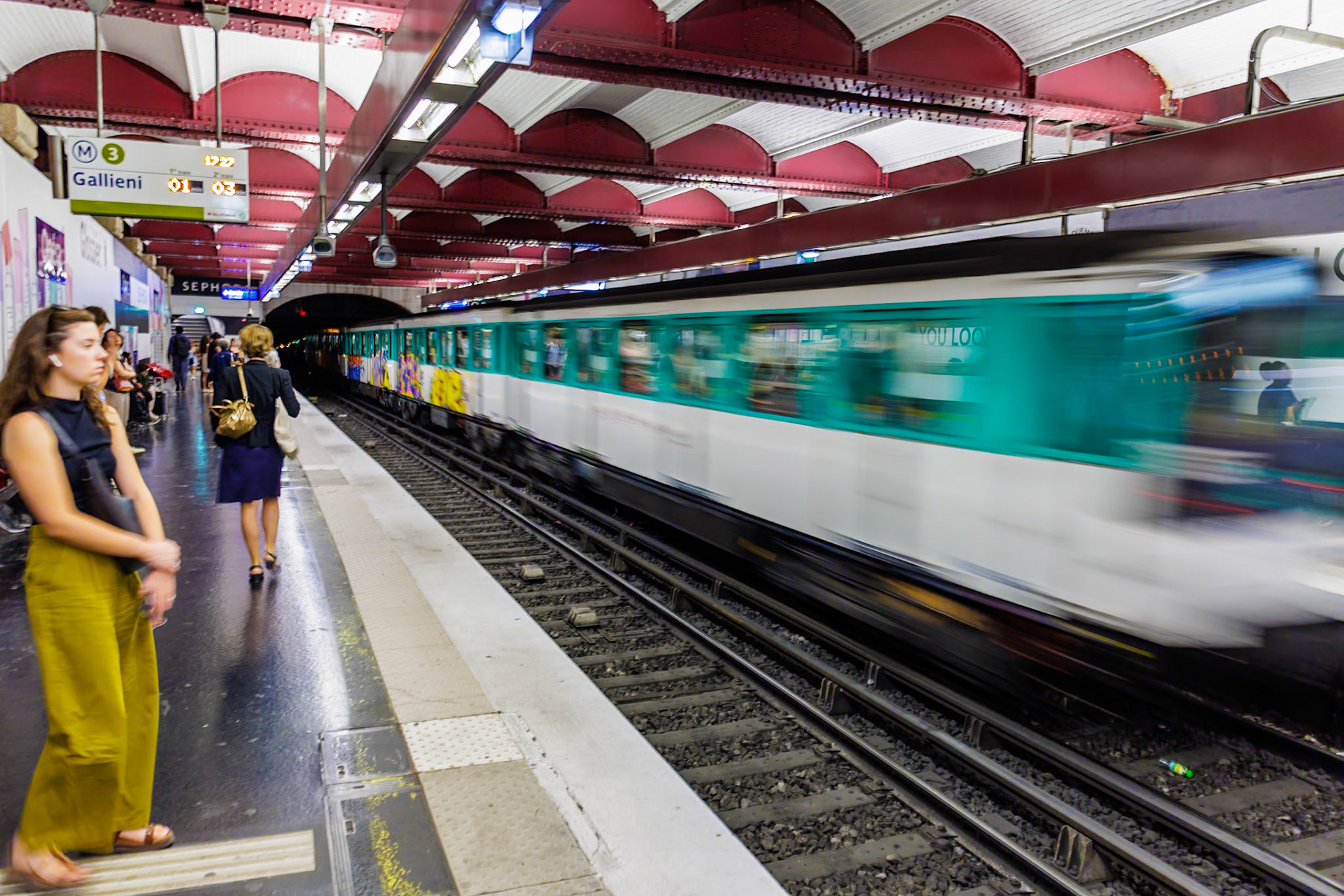 _2025-06-23__Canon__Canon EOS R3__ RF28-70mm F2.8 IS STM__f/3.5__1/8 sec________