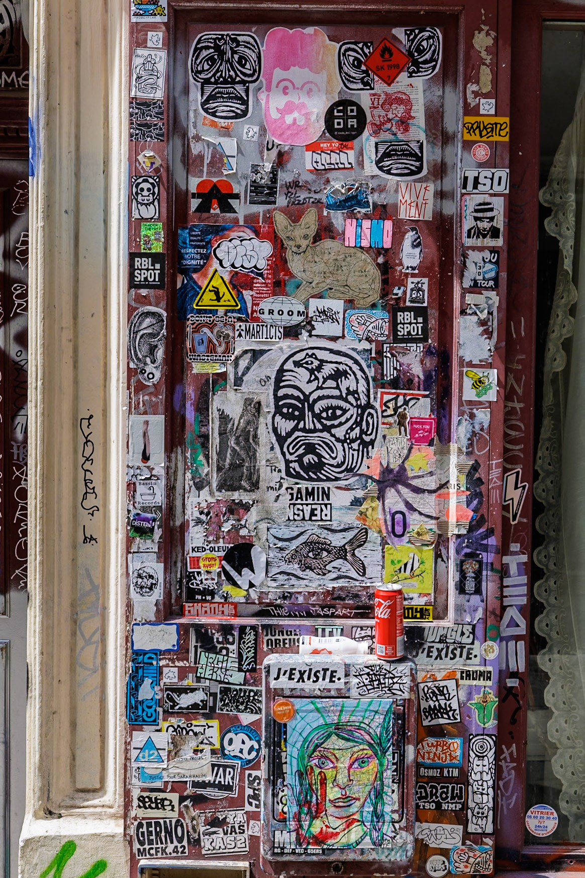 _2025-06-28__Canon__Canon EOS R3__ RF15-35mm F2.8 L IS USM__f/6.3__1/320 sec__Rue Dénoyez__Paris__France__48°52'18.2568" N 2°22'43.0932" E