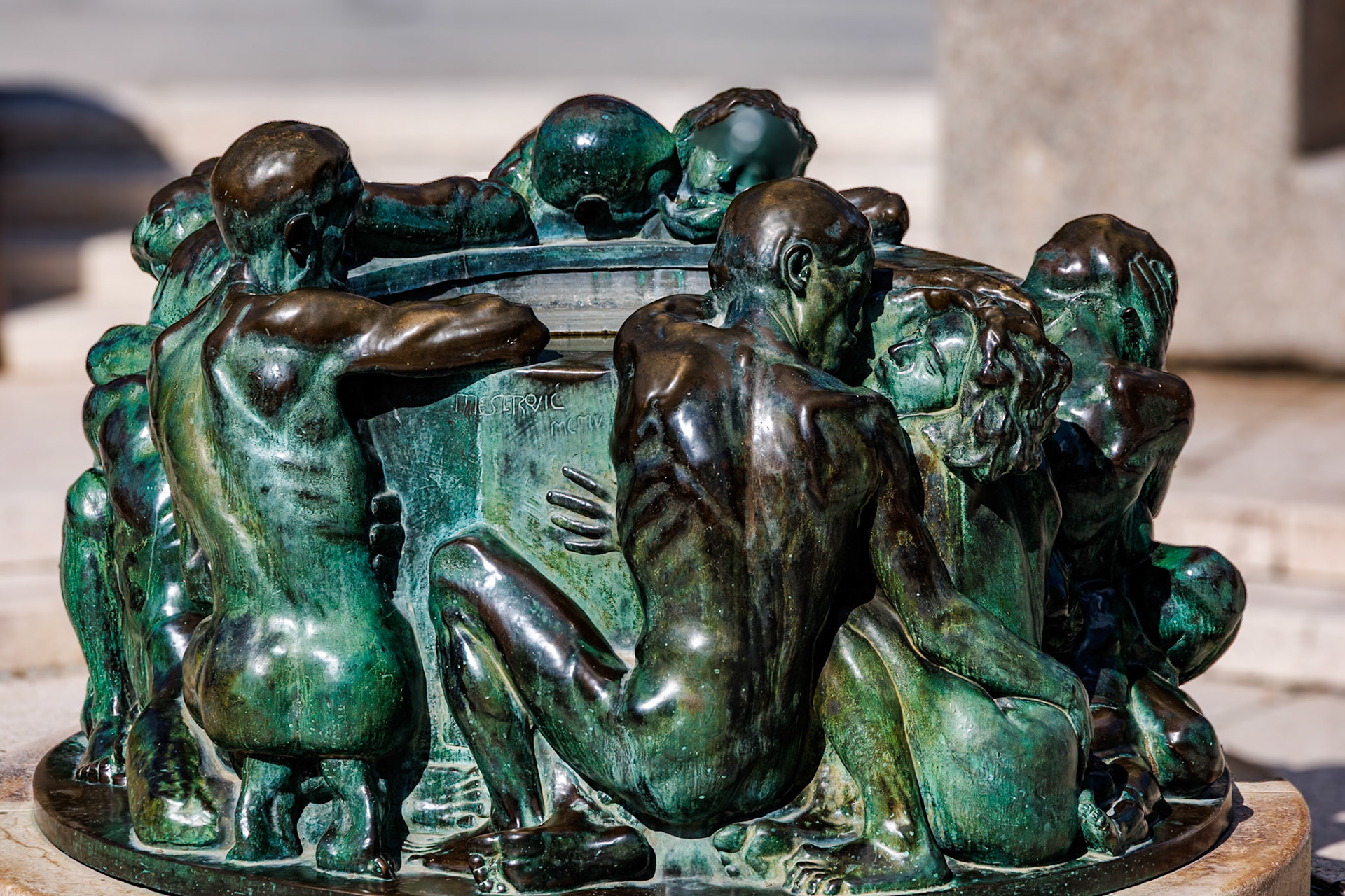 _2024-09-25__Canon__Canon EOS R3__ RF24-240mm F4-6.3 IS USM__f/8__1/250 sec__Mihanovićeva ulica__City of Zagreb__Croatia__45°48'34.8048" N 15°58'11.2332" E